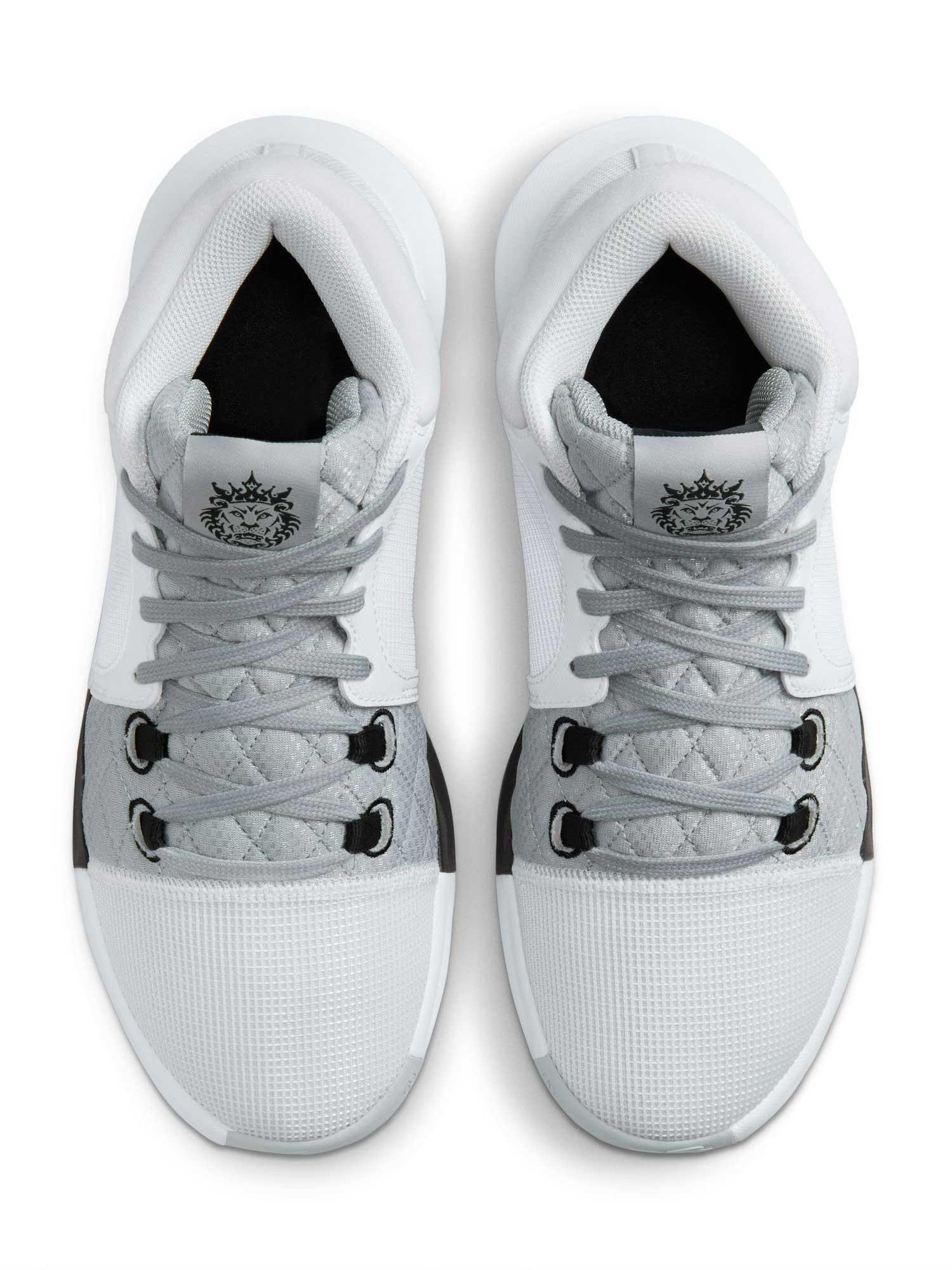 NIKE Обувки LEBRON WITNESS VIII