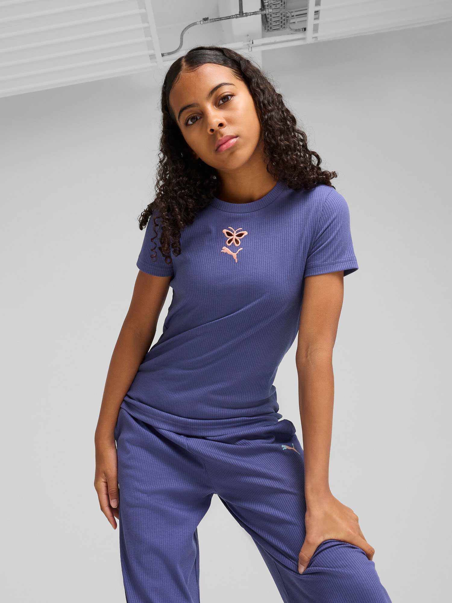 PUMA Тениска Graphics Ribbed Tee IV G
