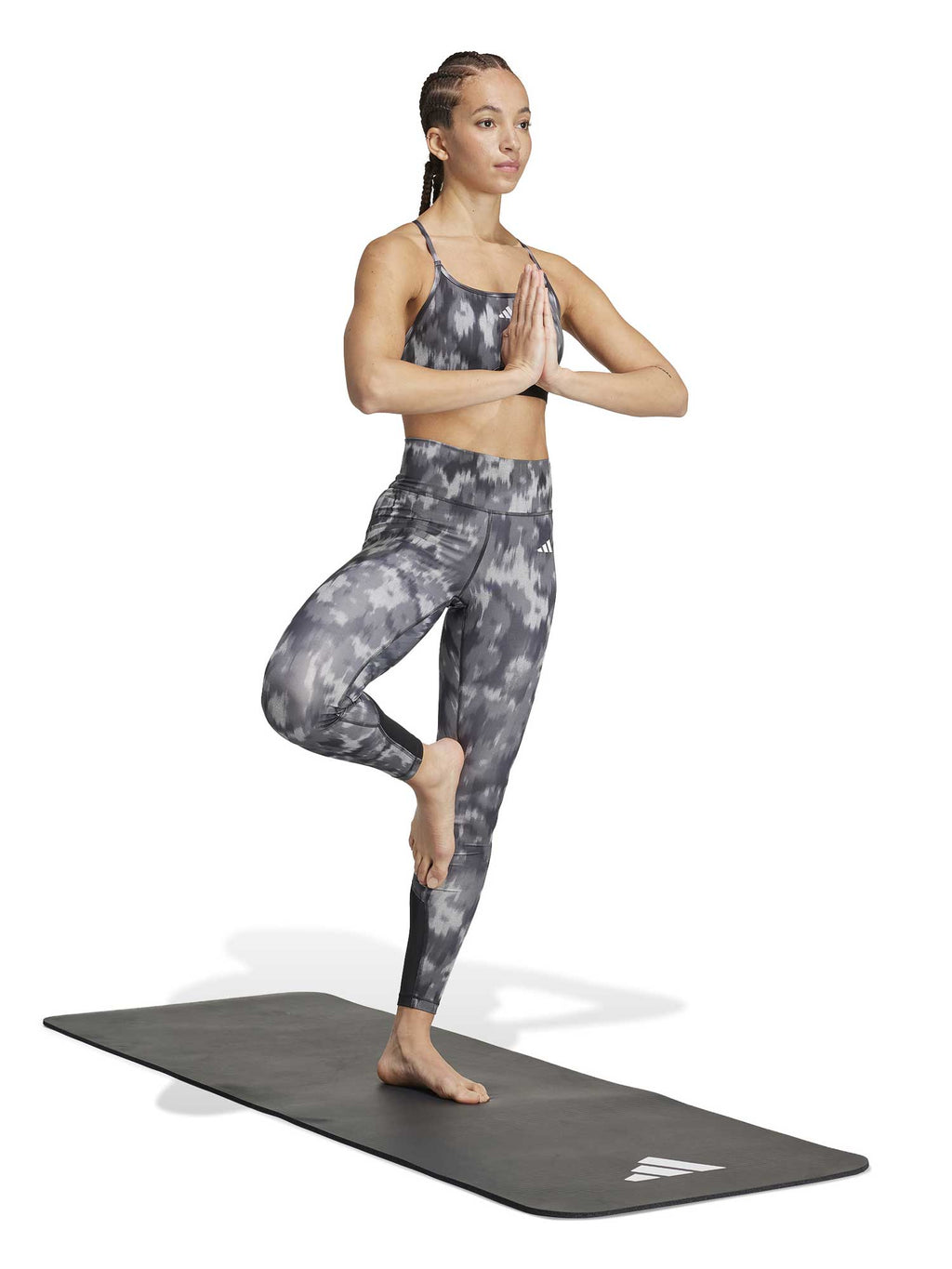 ADIDAS PERFORMANCE Спортен сутиен Aeroreact TR ES Light Support AOP
