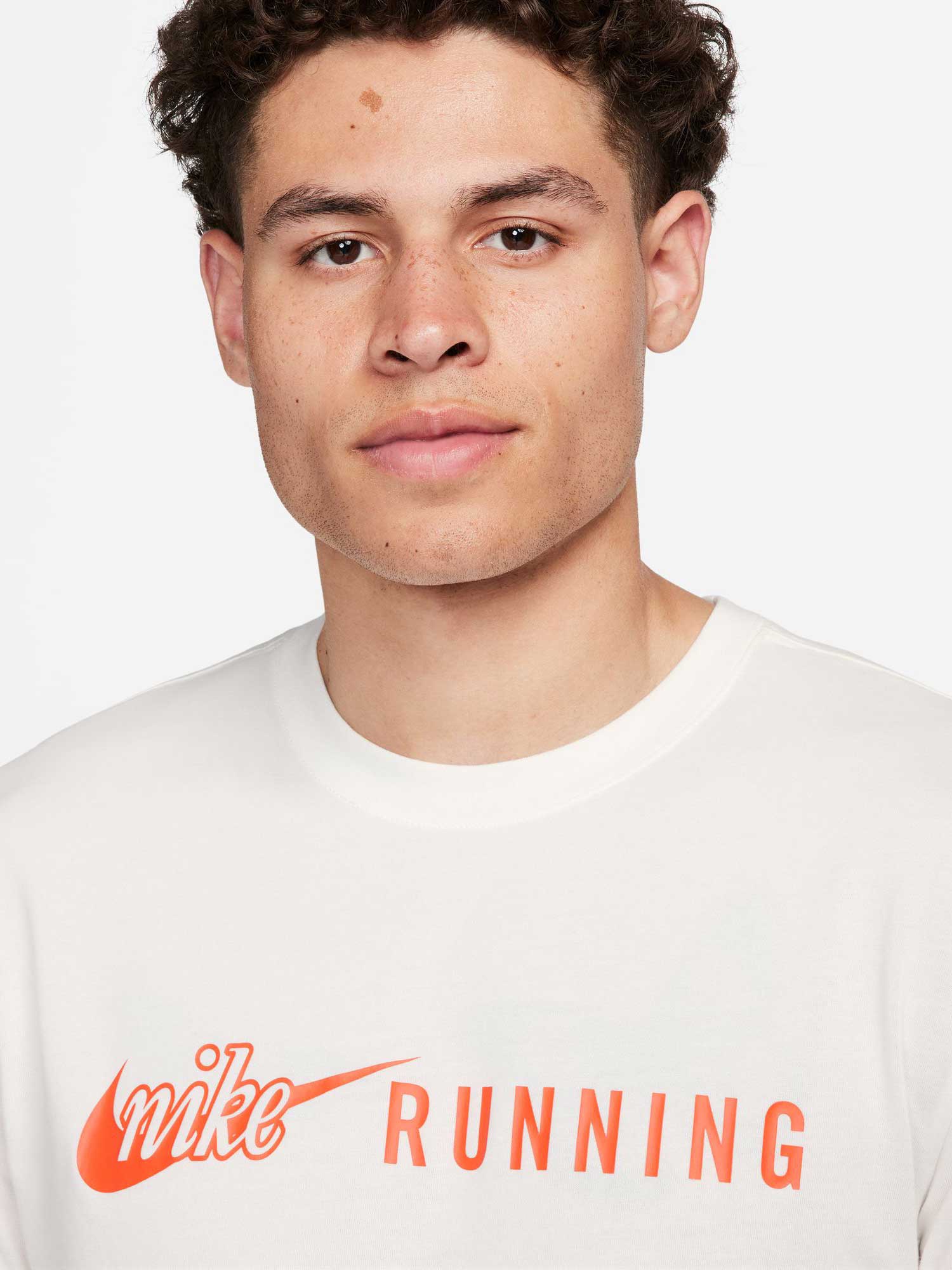 NIKE Тениска M NK DF TEE RUN ENERGY
