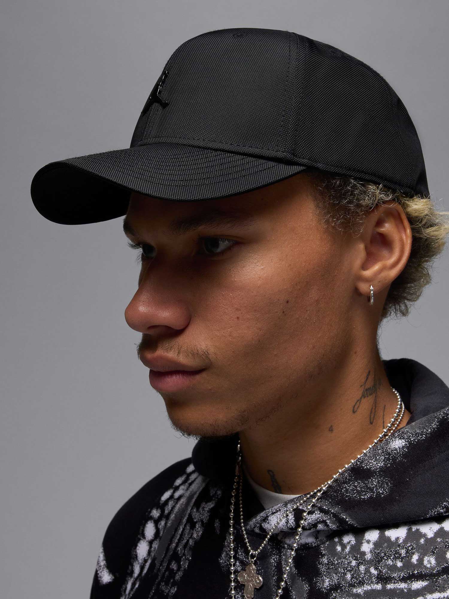 JORDAN Шапка U J RISE CAP S CB MTL JM