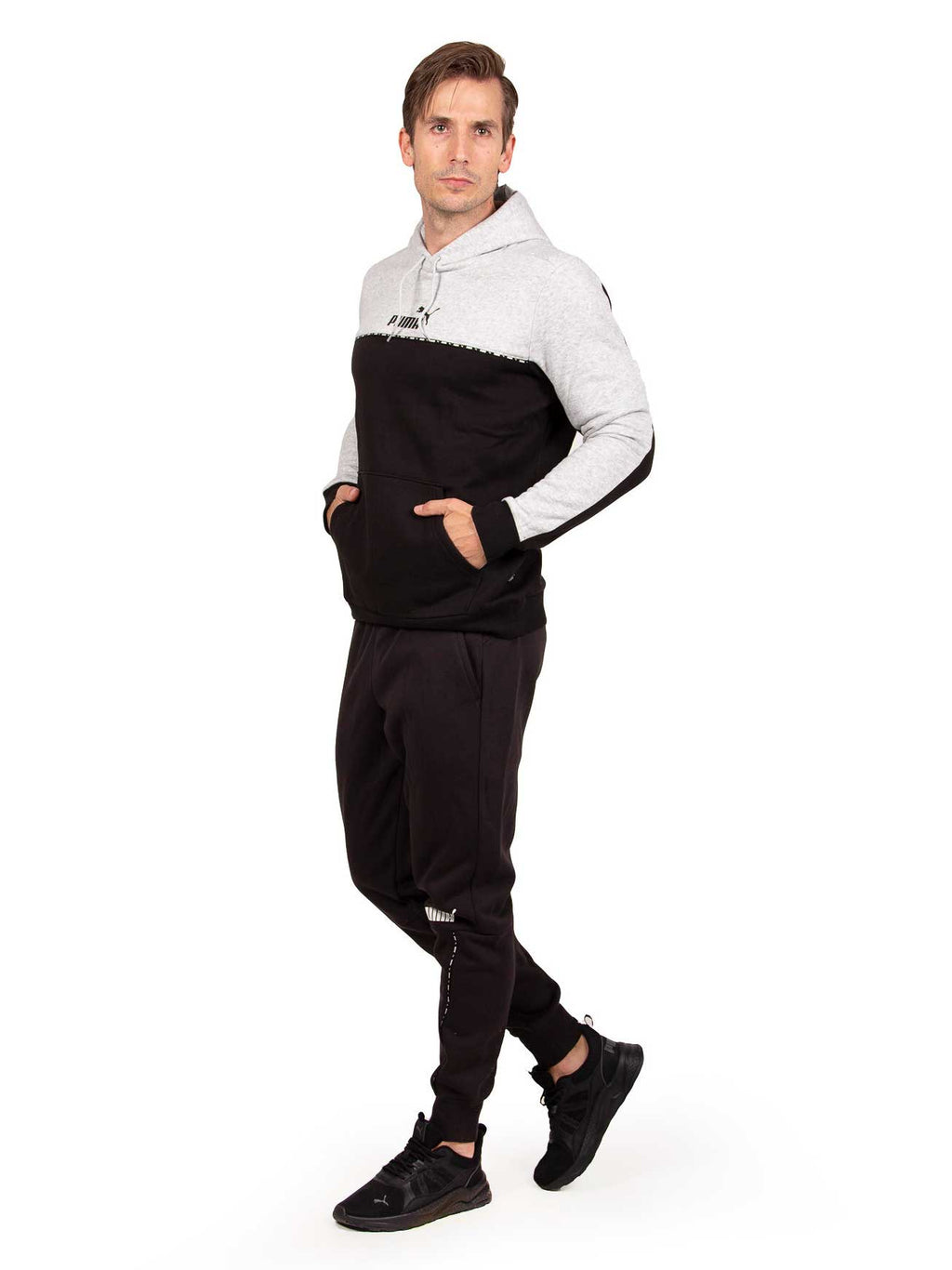 PUMA Суитшърт ESS BLOCK x TAPE Hoodie FL