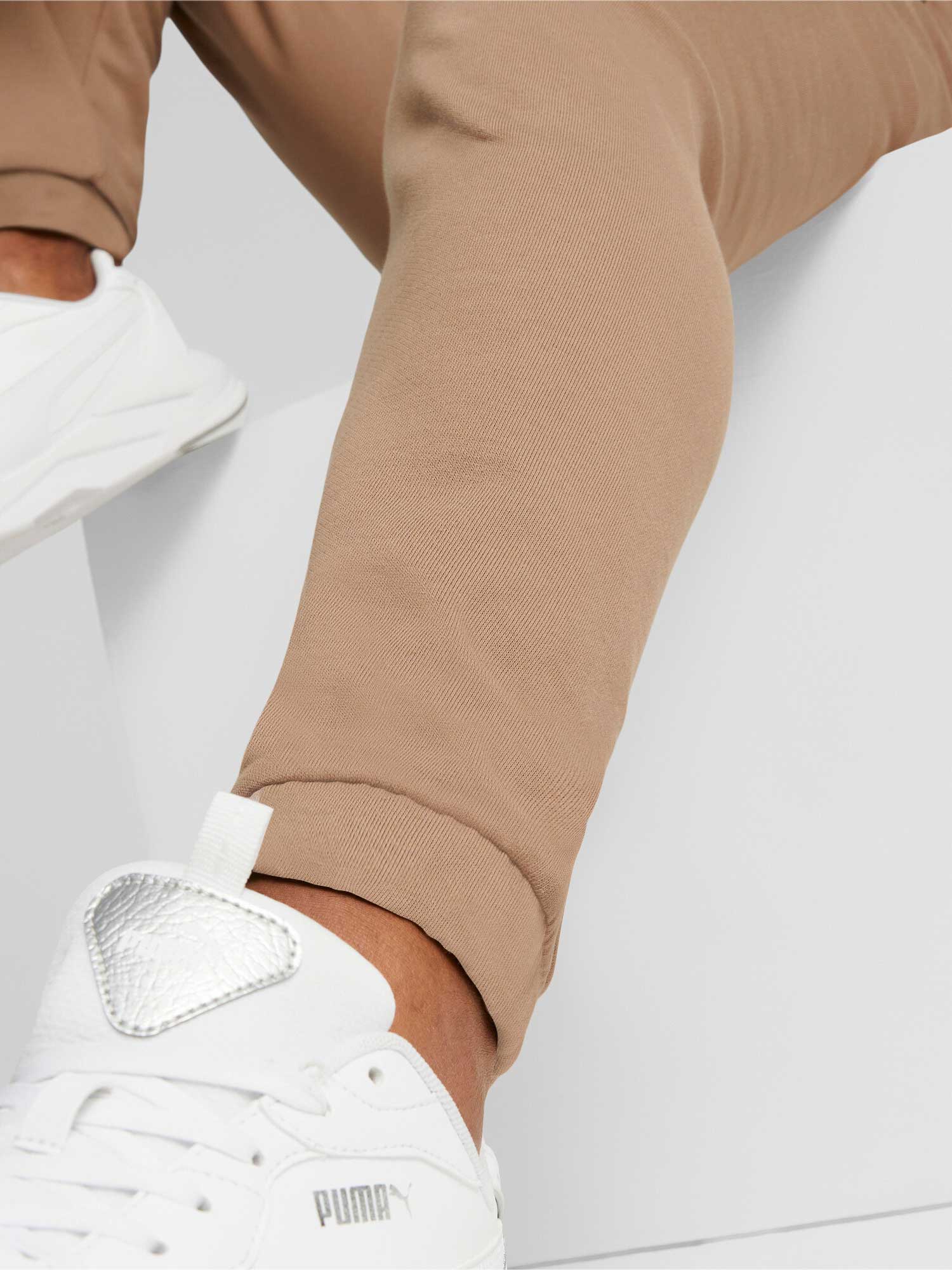 PUMA Спортно долнище BETTER ESSENTIALS
