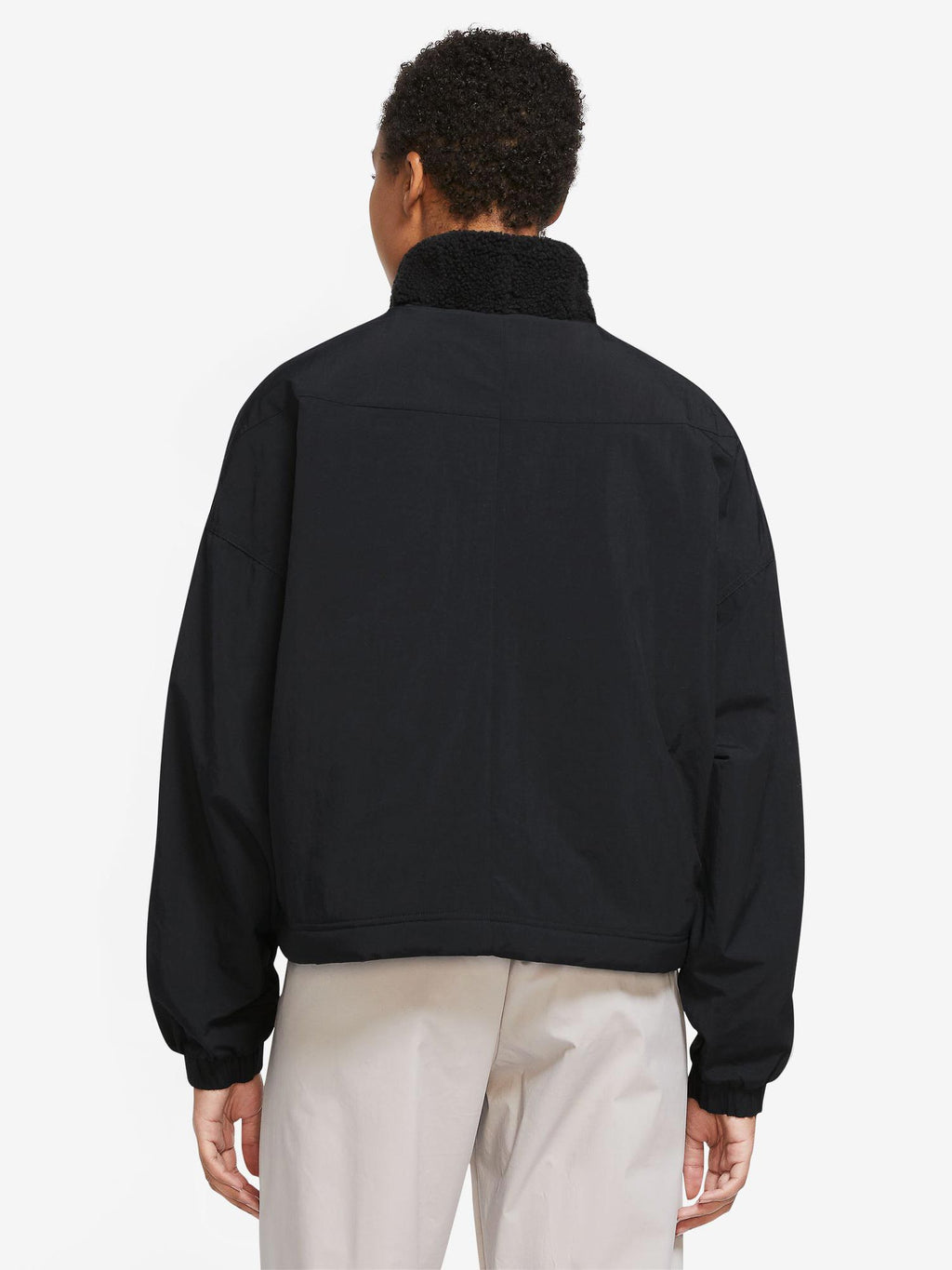NIKE Яке W ESSNTL WVN SHRPA LND JKT