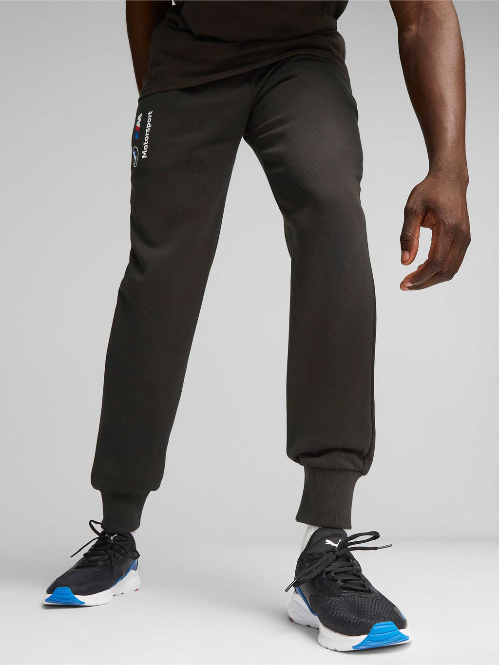 PUMA Спортно долнище BMW MMS ESS Pants Fleece