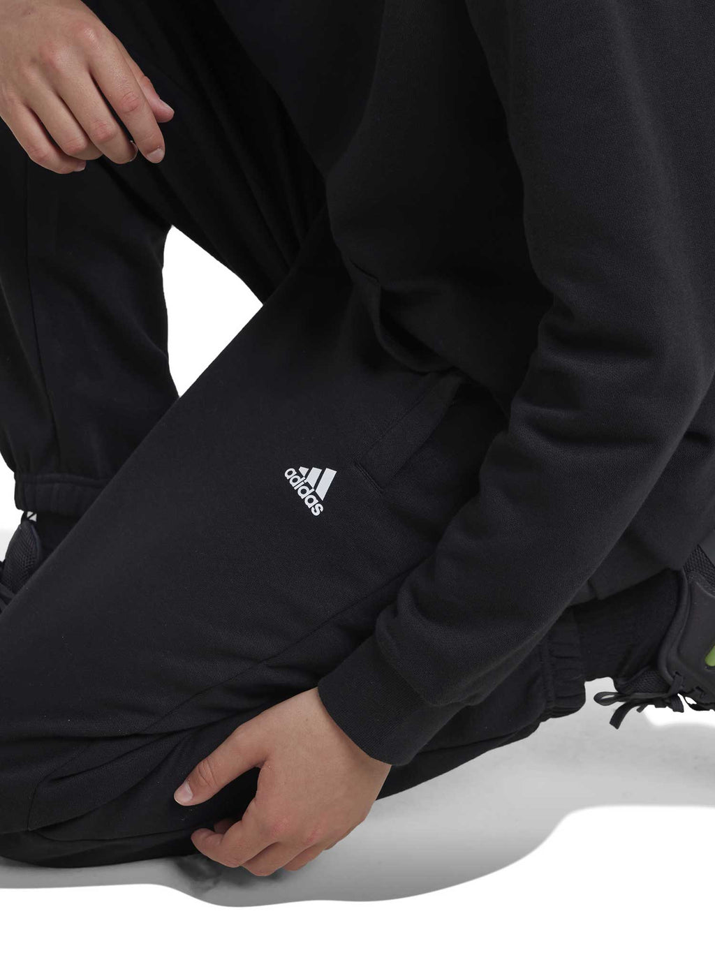 ADIDAS SPORTSWEAR Спортно долнище Essentials Small Logo Feel Cozy