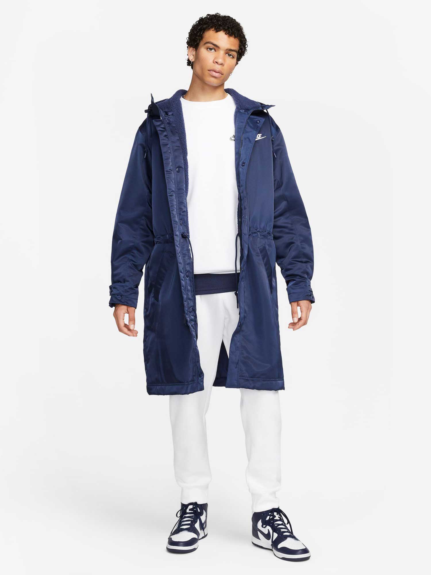 NIKE Яке M NK CLUB STADIUM PARKA
