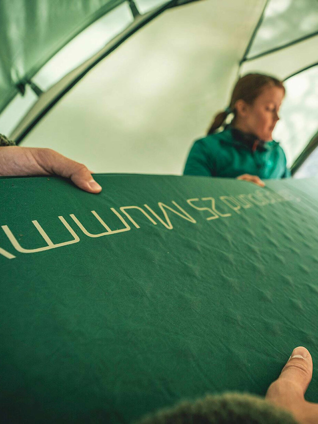 ROBENS Самонадувна постелка Campground 25 Mummy