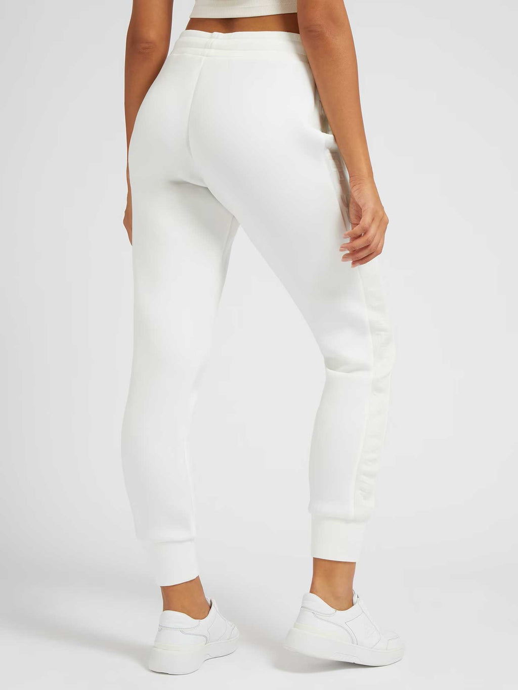 GUESS Спортно долнище ALLIE SCUBA