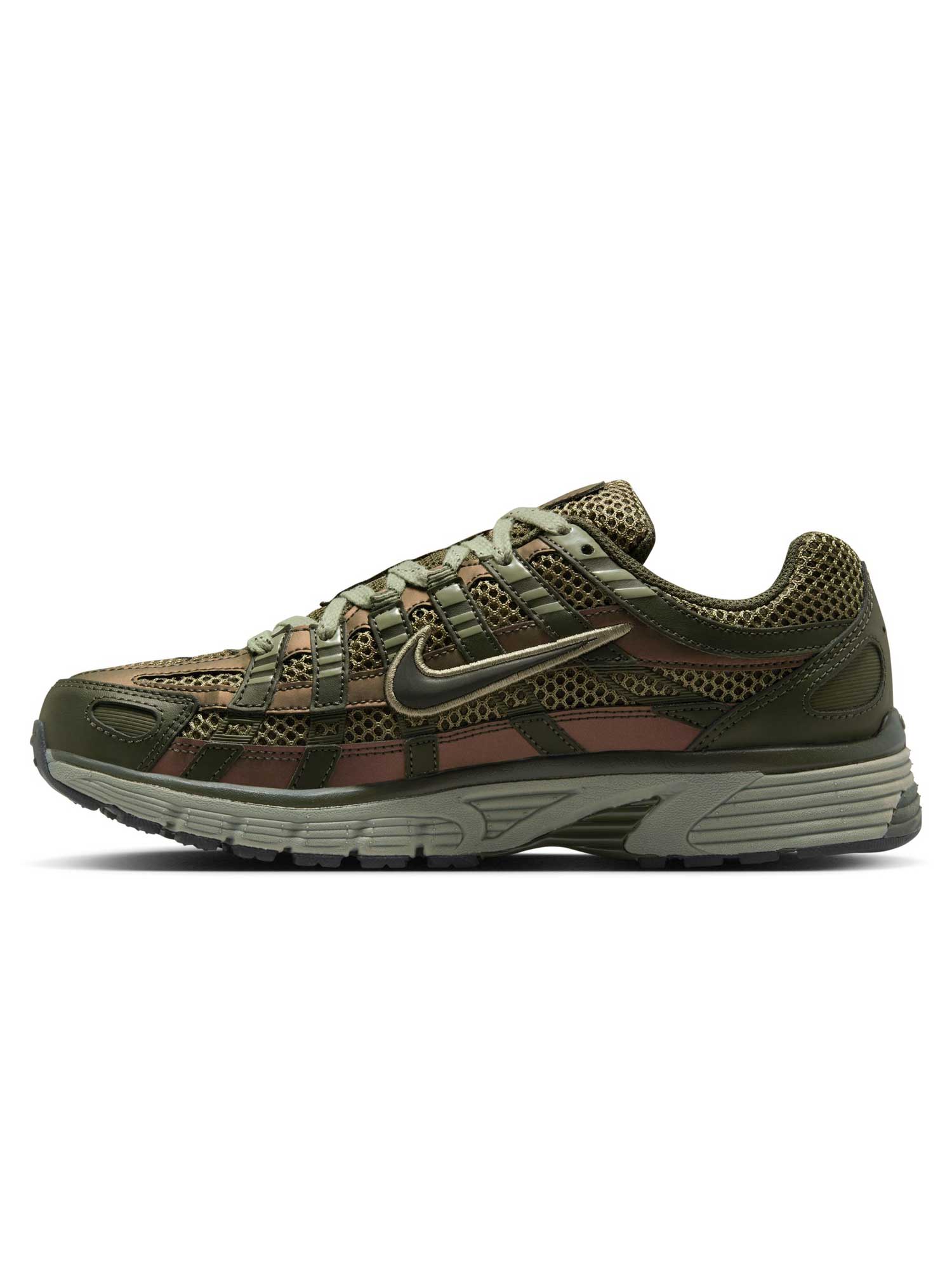 NIKE Обувки W P-6000 SE