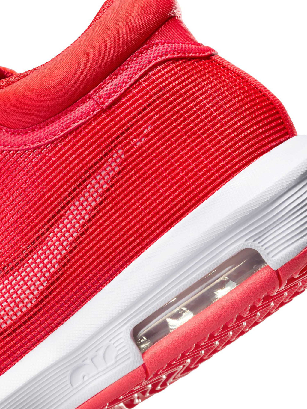 NIKE Обувки LEBRON WITNESS VIII