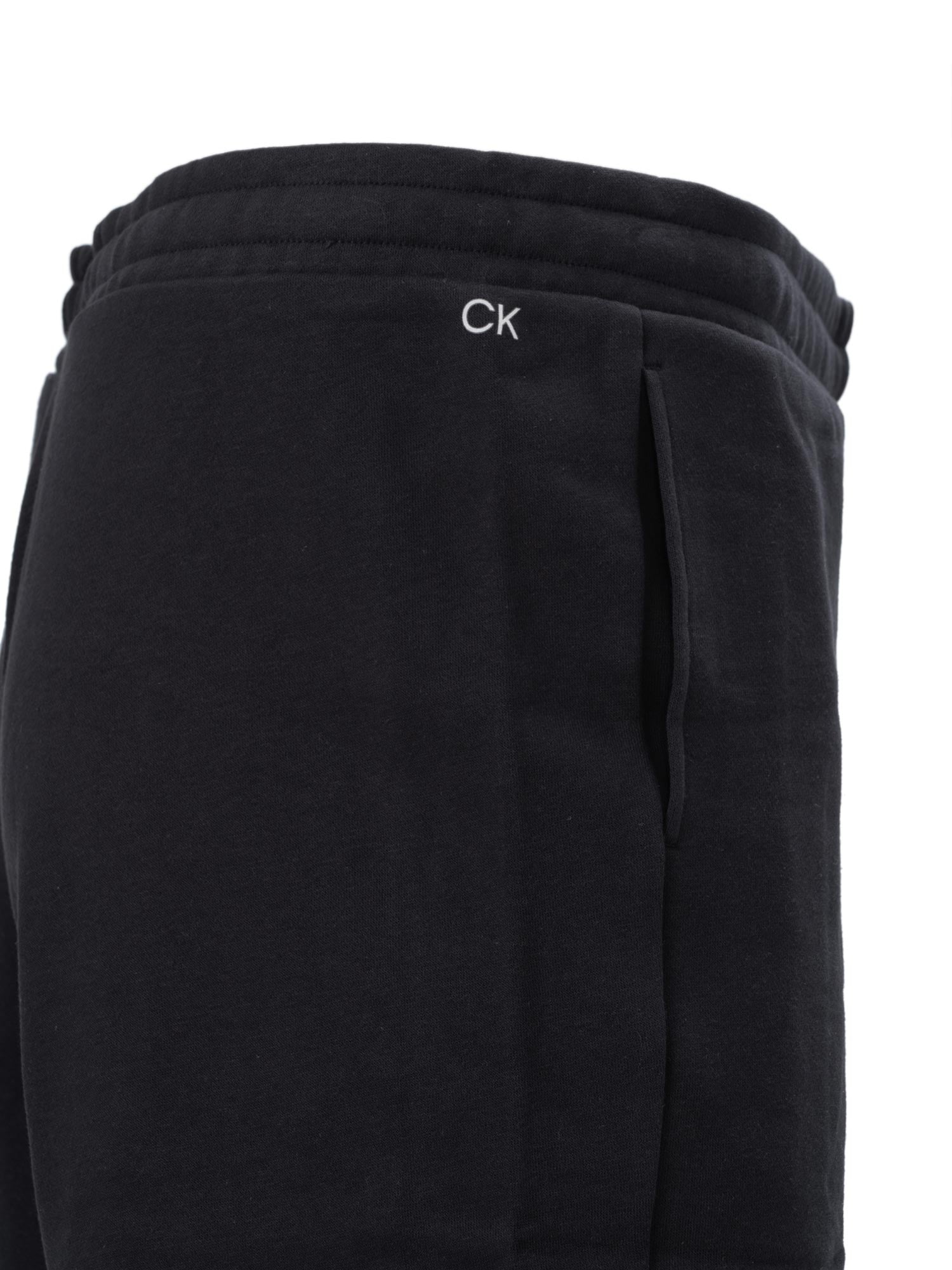 Calvin Klein Performance Къси панталони PW - 9