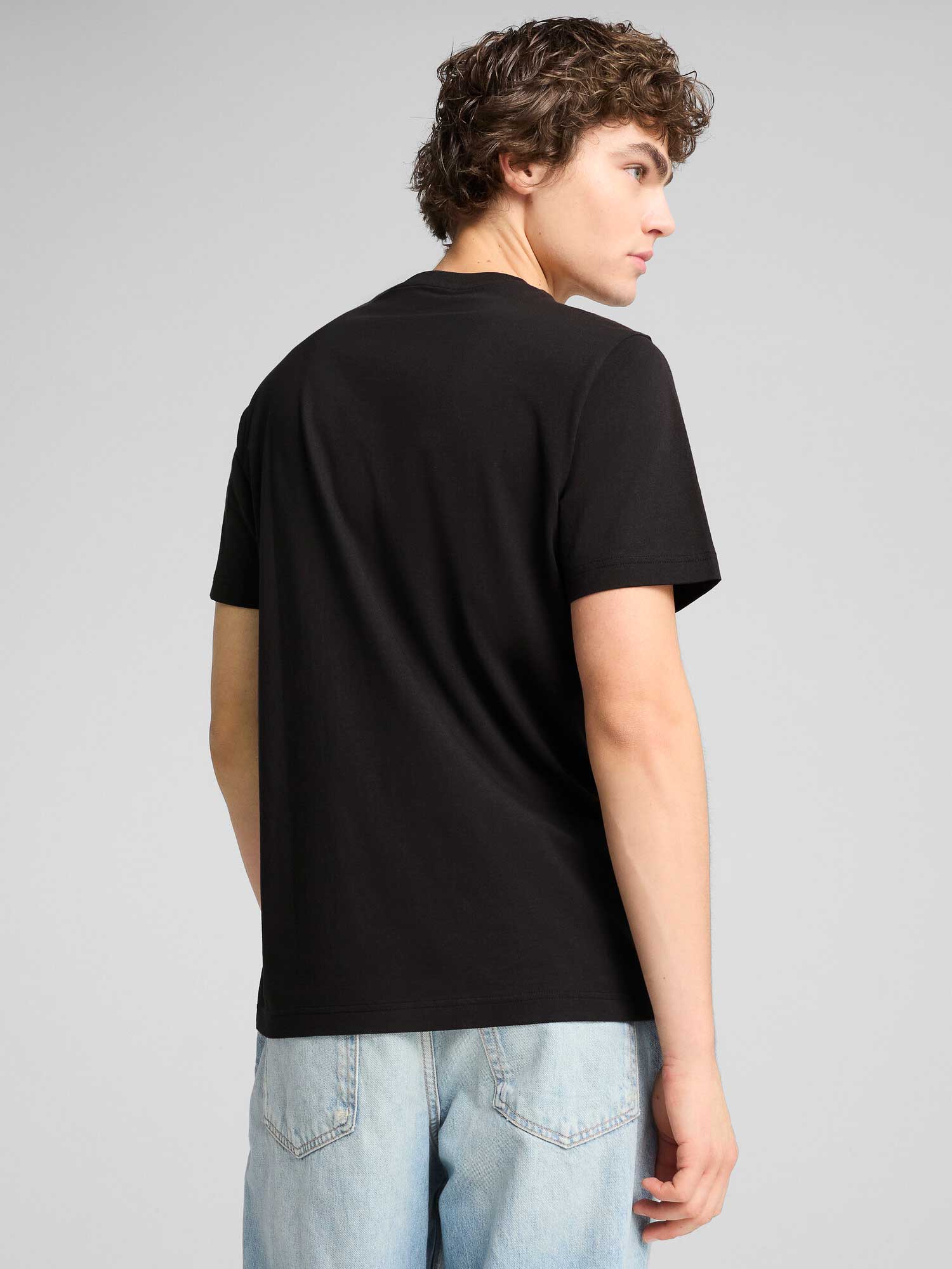 PUMA Тениска GRAPHICS Sneaker Tee