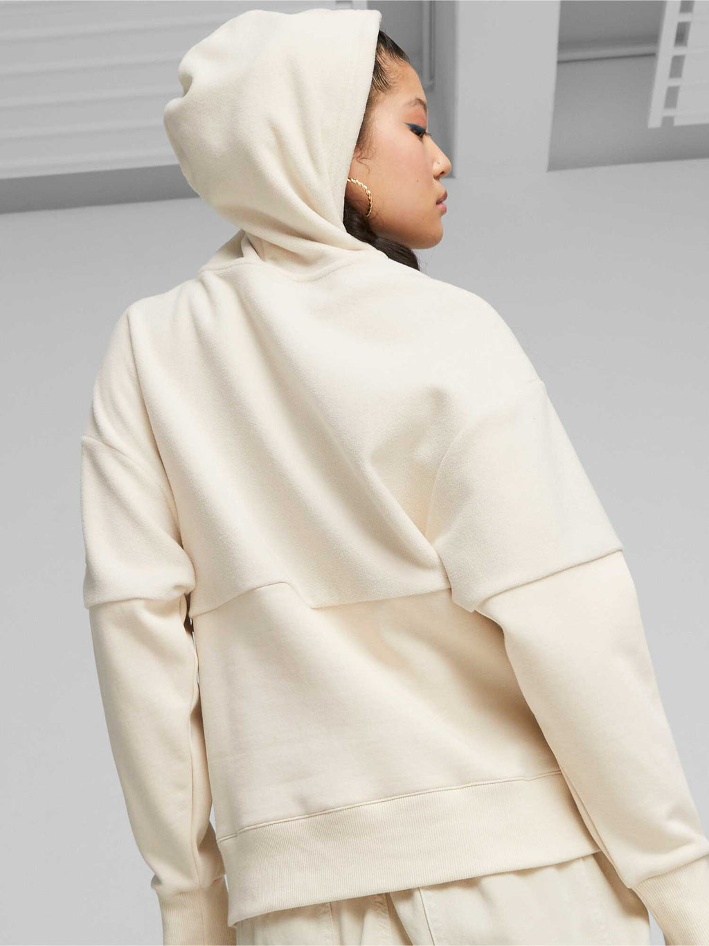 PUMA Суитшърт POWER Colorblock High-Neck