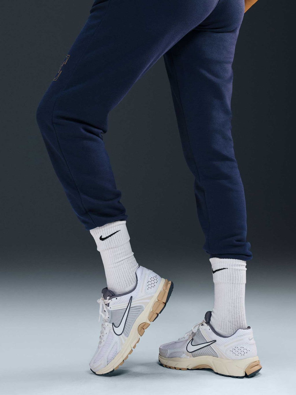 NIKE Спортно долнище W NSW CLUB STD PANT SHINE