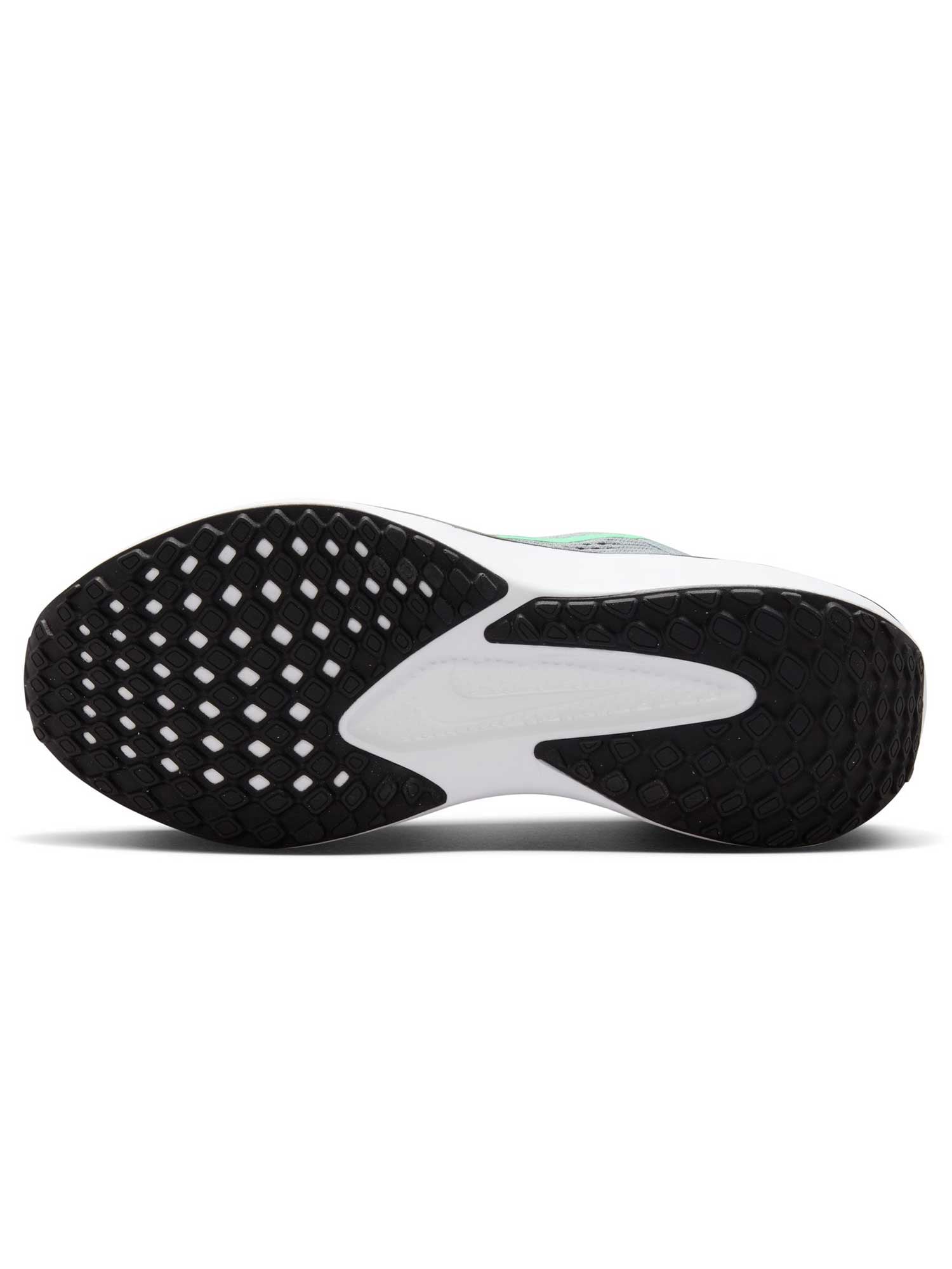 NIKE Обувки QUEST 6