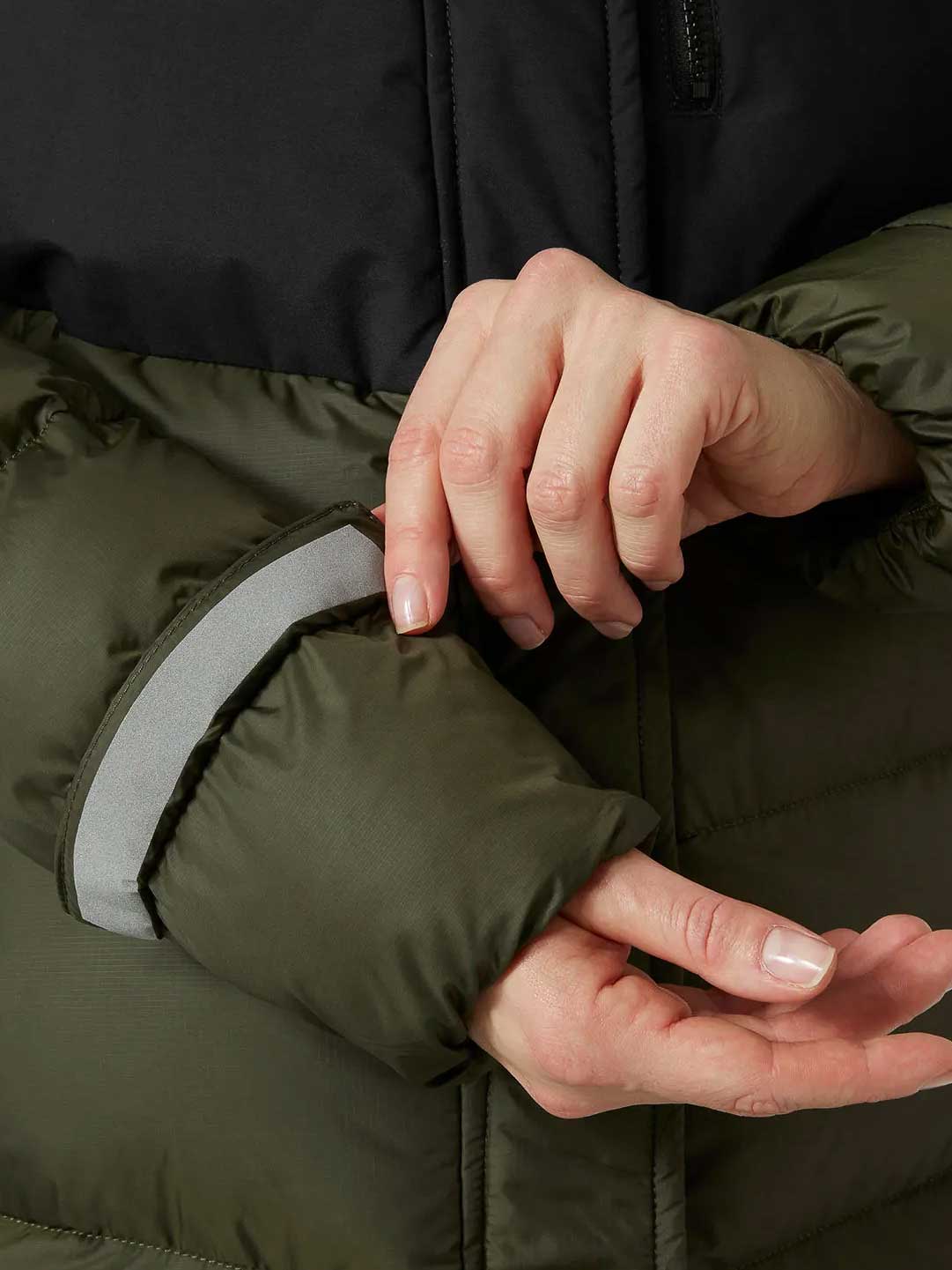 HELLY HANSEN Яке W EXPLORER PUFFY PARKA