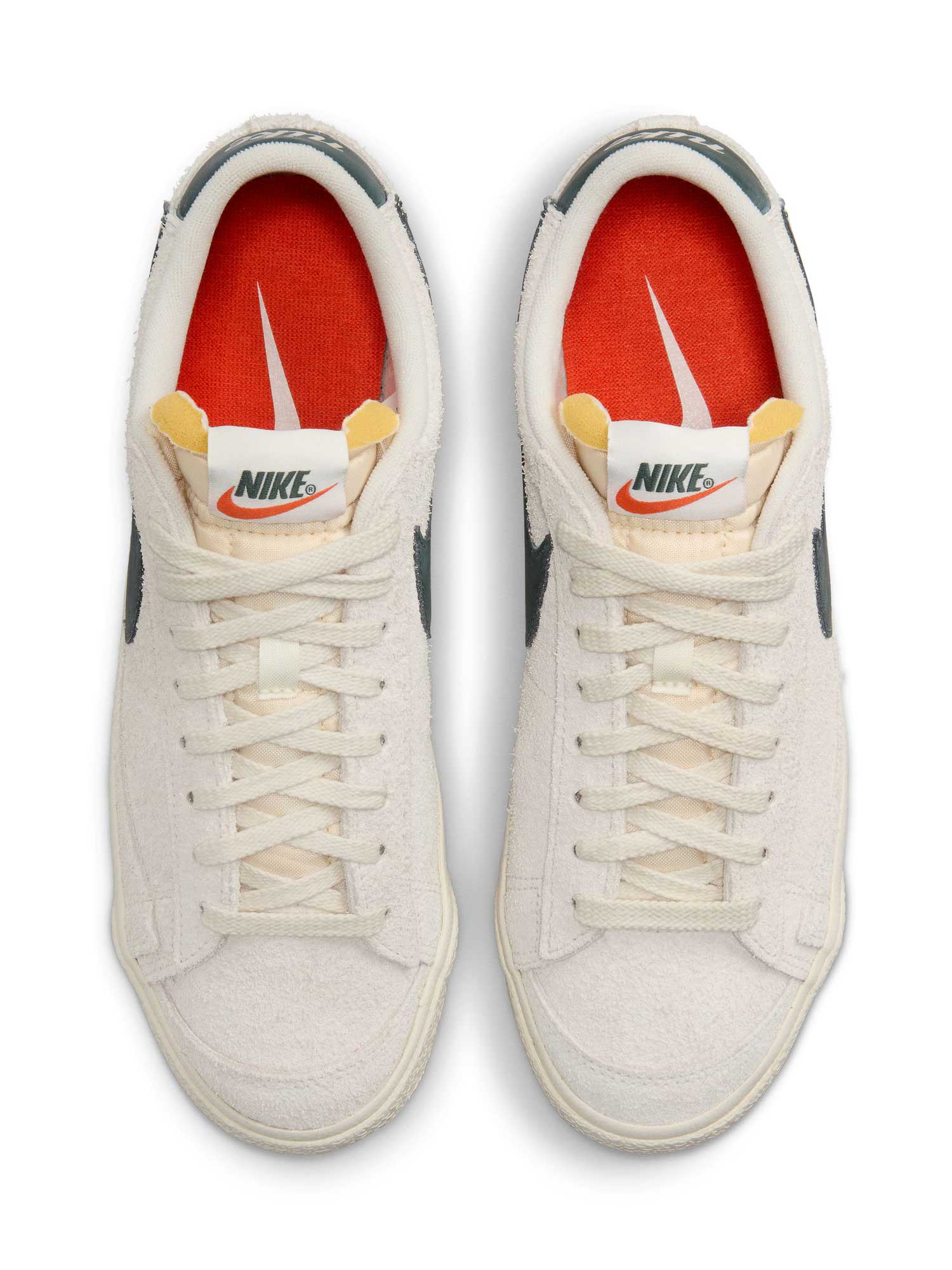 NIKE Обувки W BLAZER LOW 77 VNTG