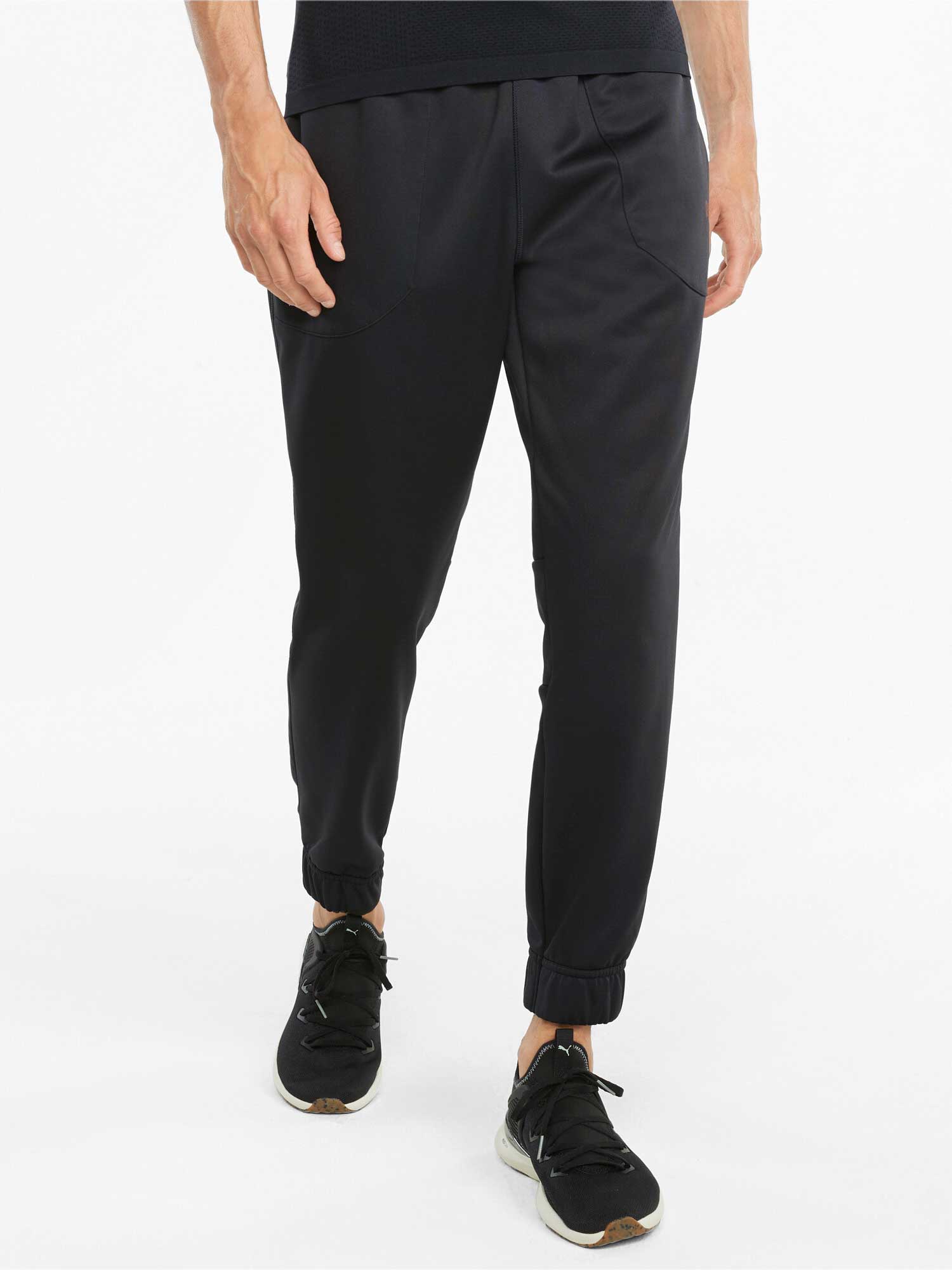 PUMA Спортно долнище TRAIN PWR FLEECE JOGGER