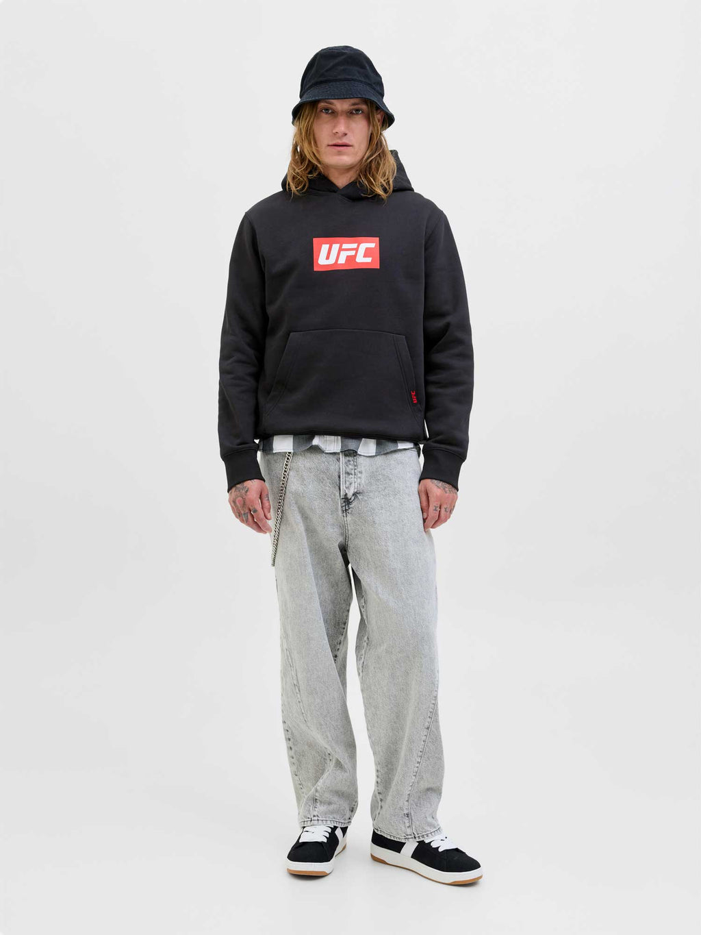 JACK & JONES Суитшърт JCOUFC SWEAT HOOD STYD