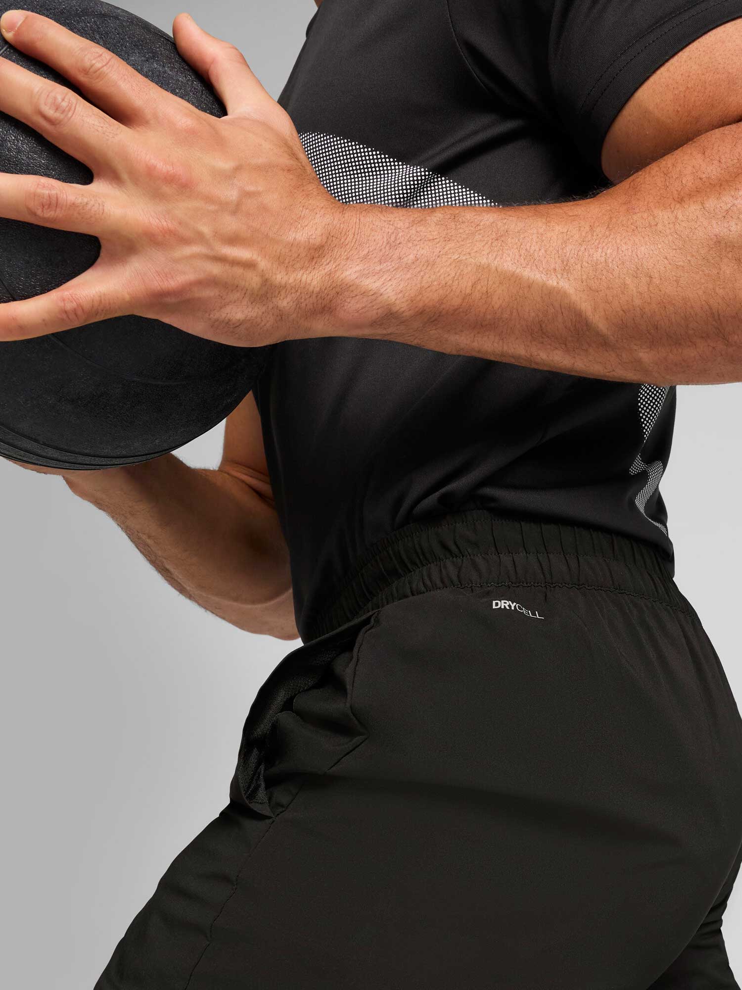 PUMA Спортно долнище TAD BIG LOGO Woven Pant
