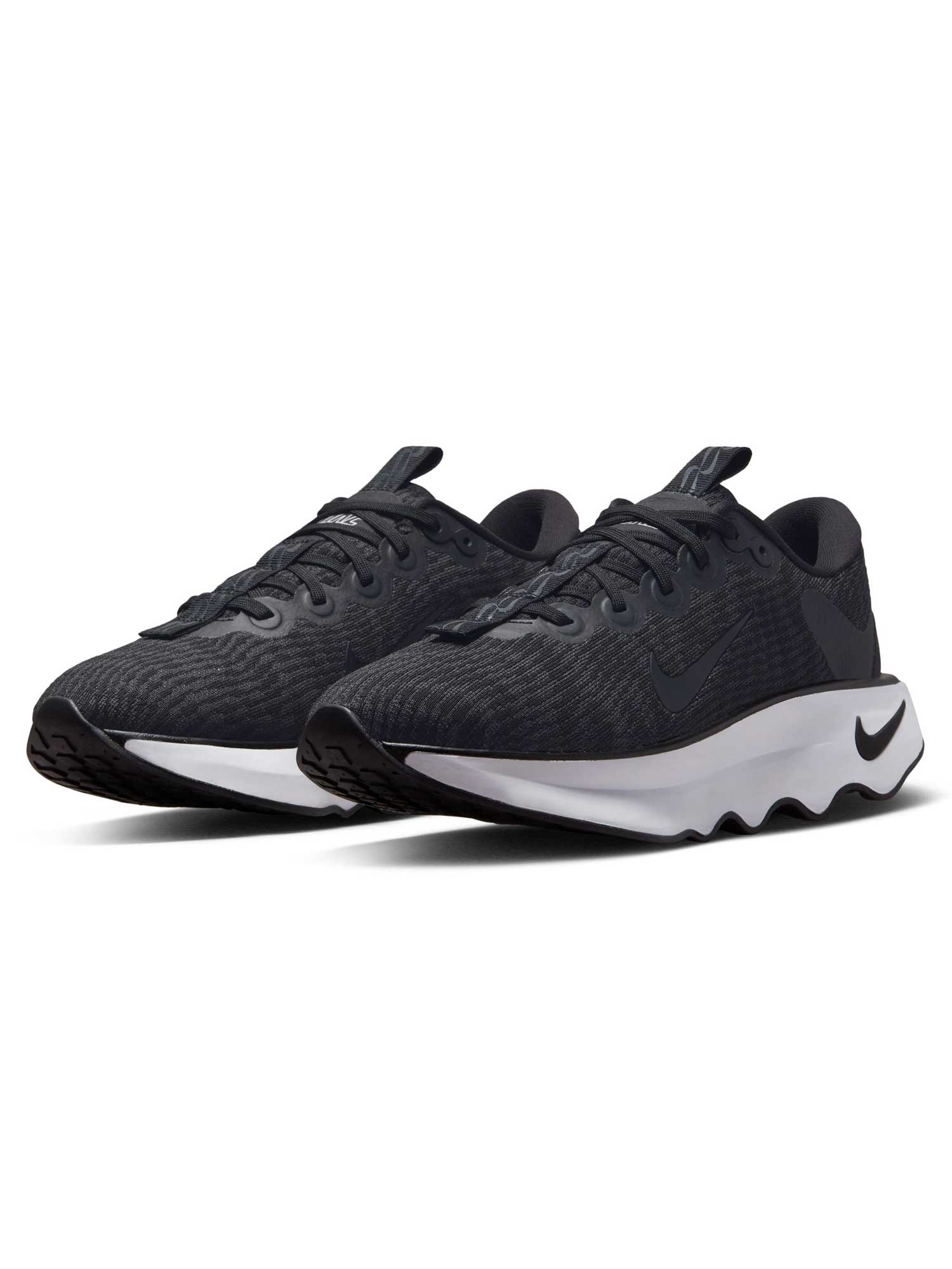 NIKE Обувки WMNS MOTIVA