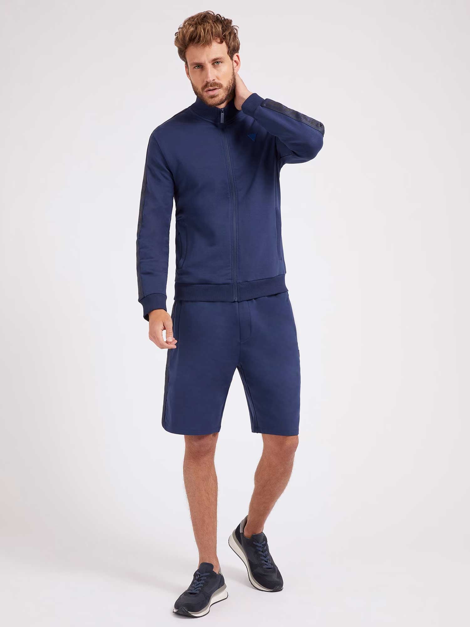 GUESS Къси панталони ARLO SHORT