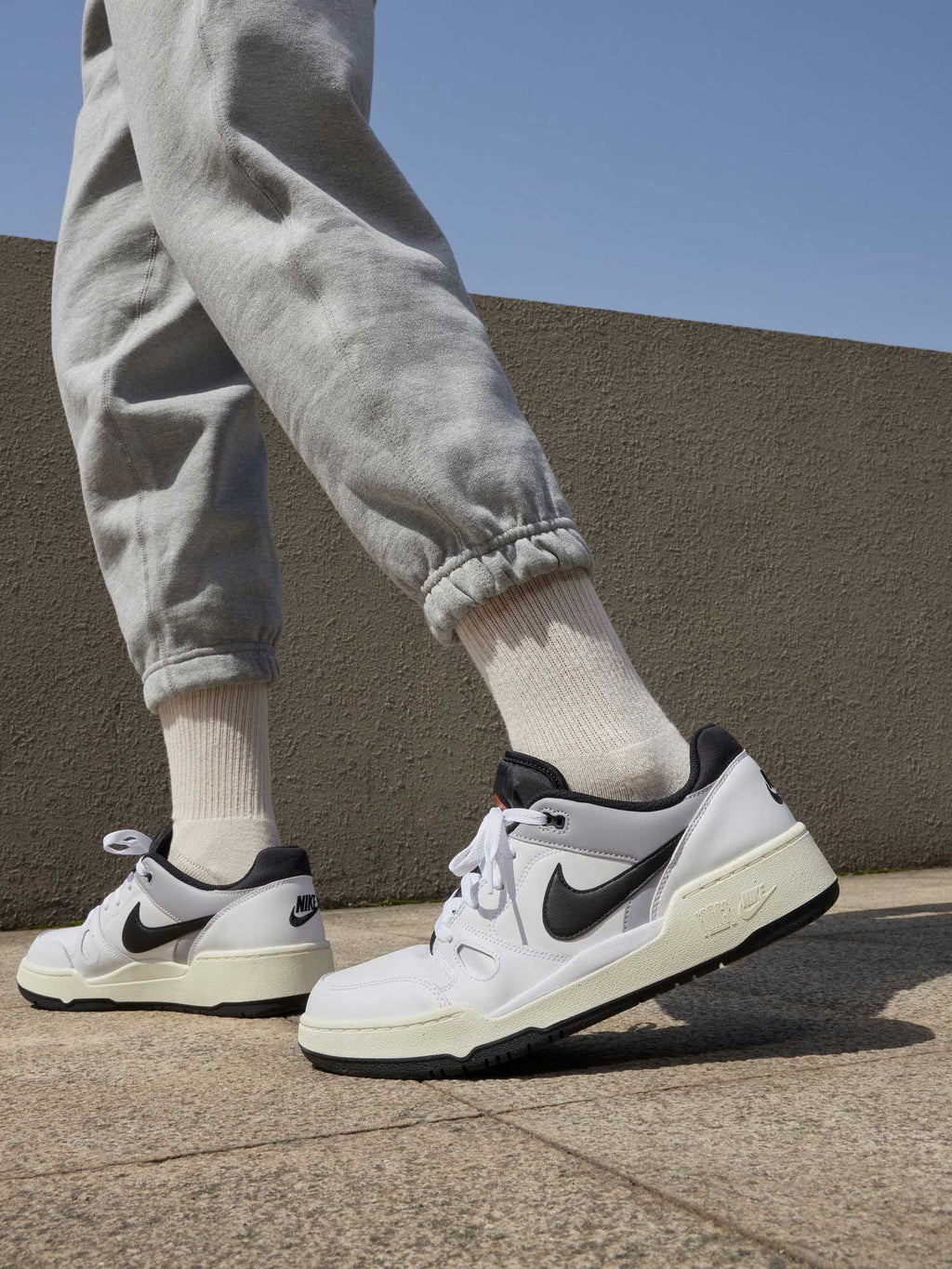 NIKE Обувки FULL FORCE LO