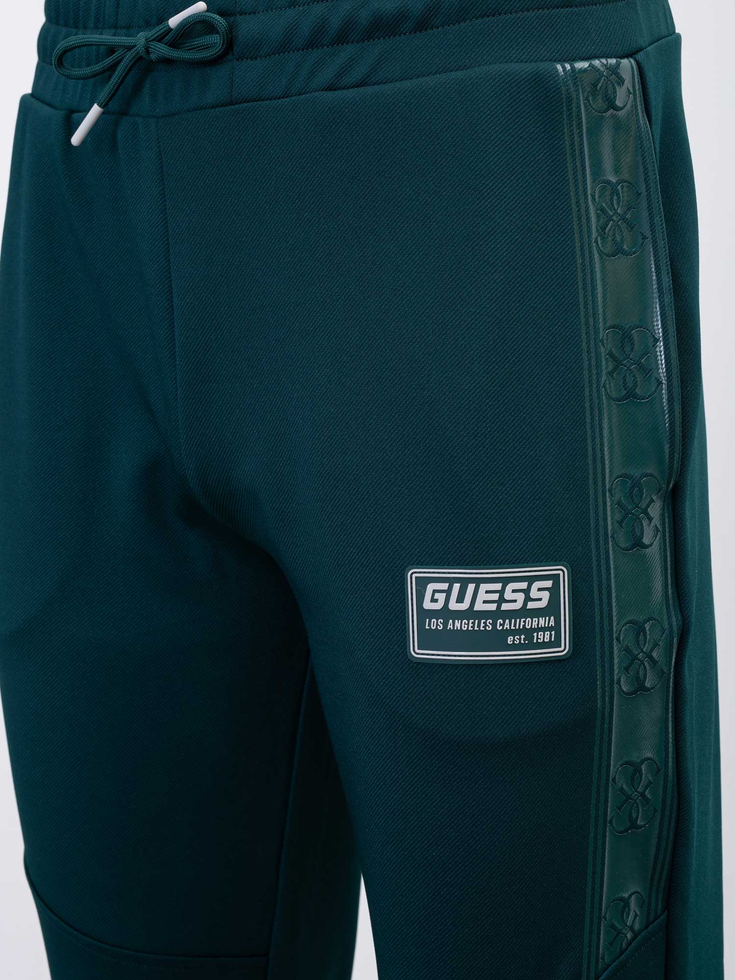 GUESS Спортно долнище GASTON CUFFED PANT
