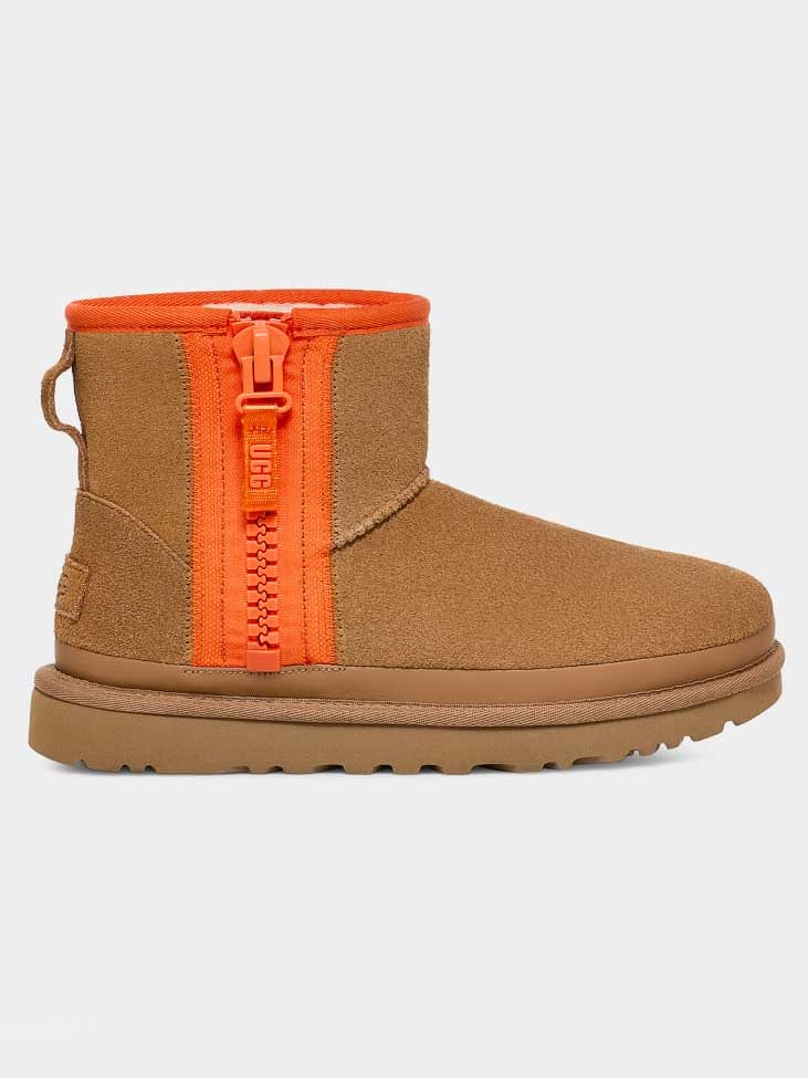 UGG Боти Classic Mini Zipper Tape Logo