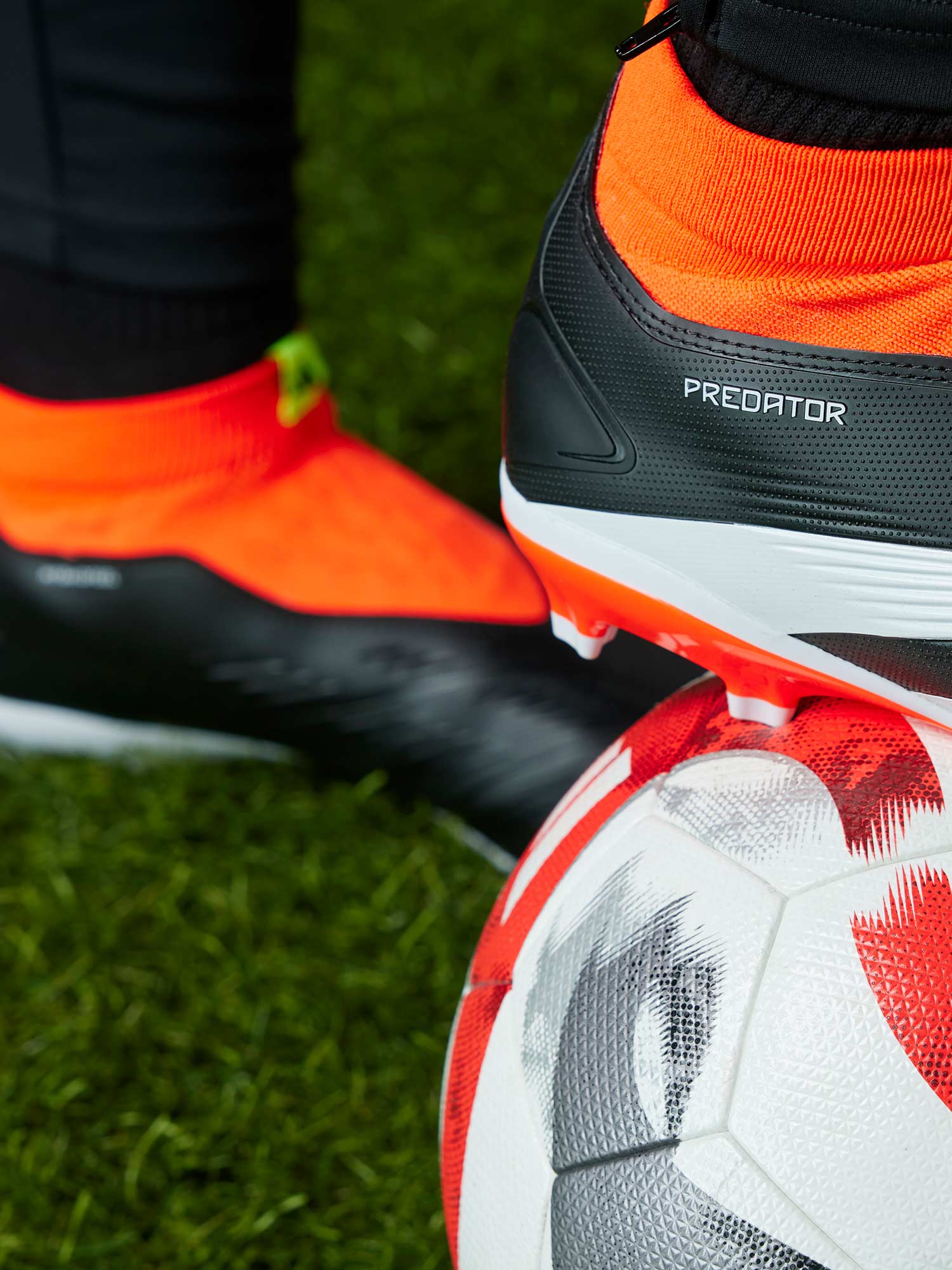 ADIDAS PERFORMANCE Обувки PREDATOR LEAGUE LACELESS Firm Ground