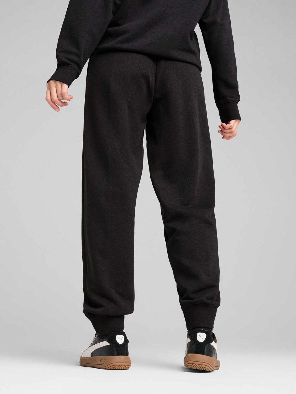 PUMA Спортно долнище ESS SCRIPT Sweatpants TR cl