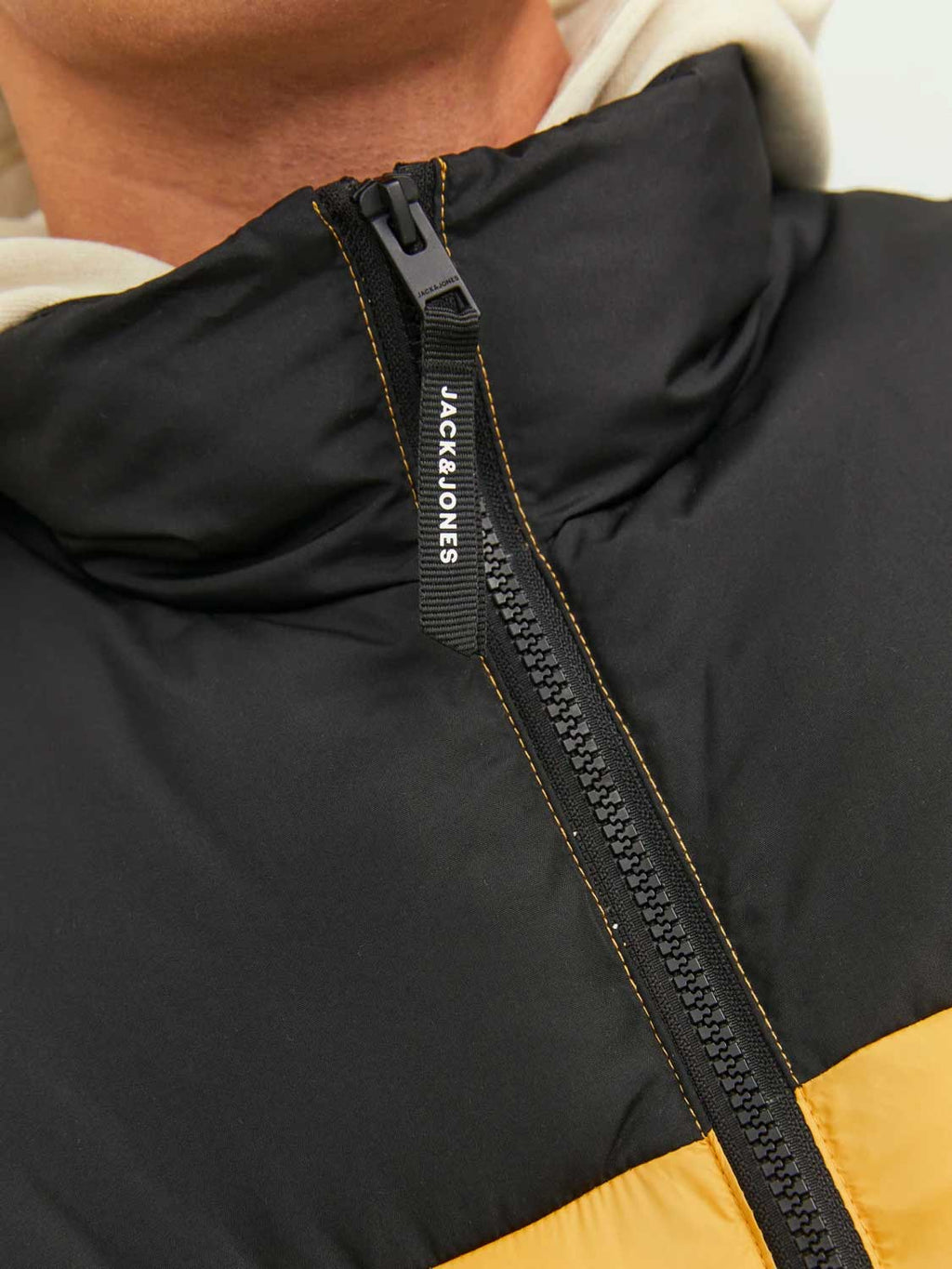 JACK & JONES Елек TOBY