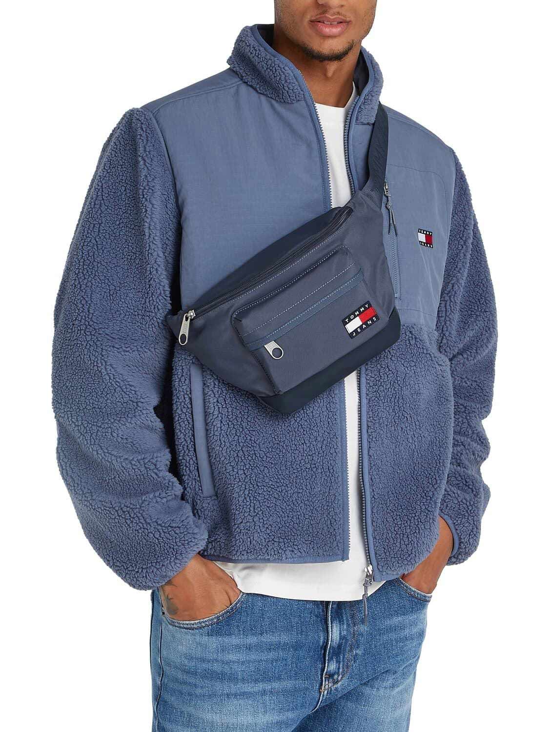 TOMMY JEANS Чанта за кръст TJM ESS DAILY BUMBAG