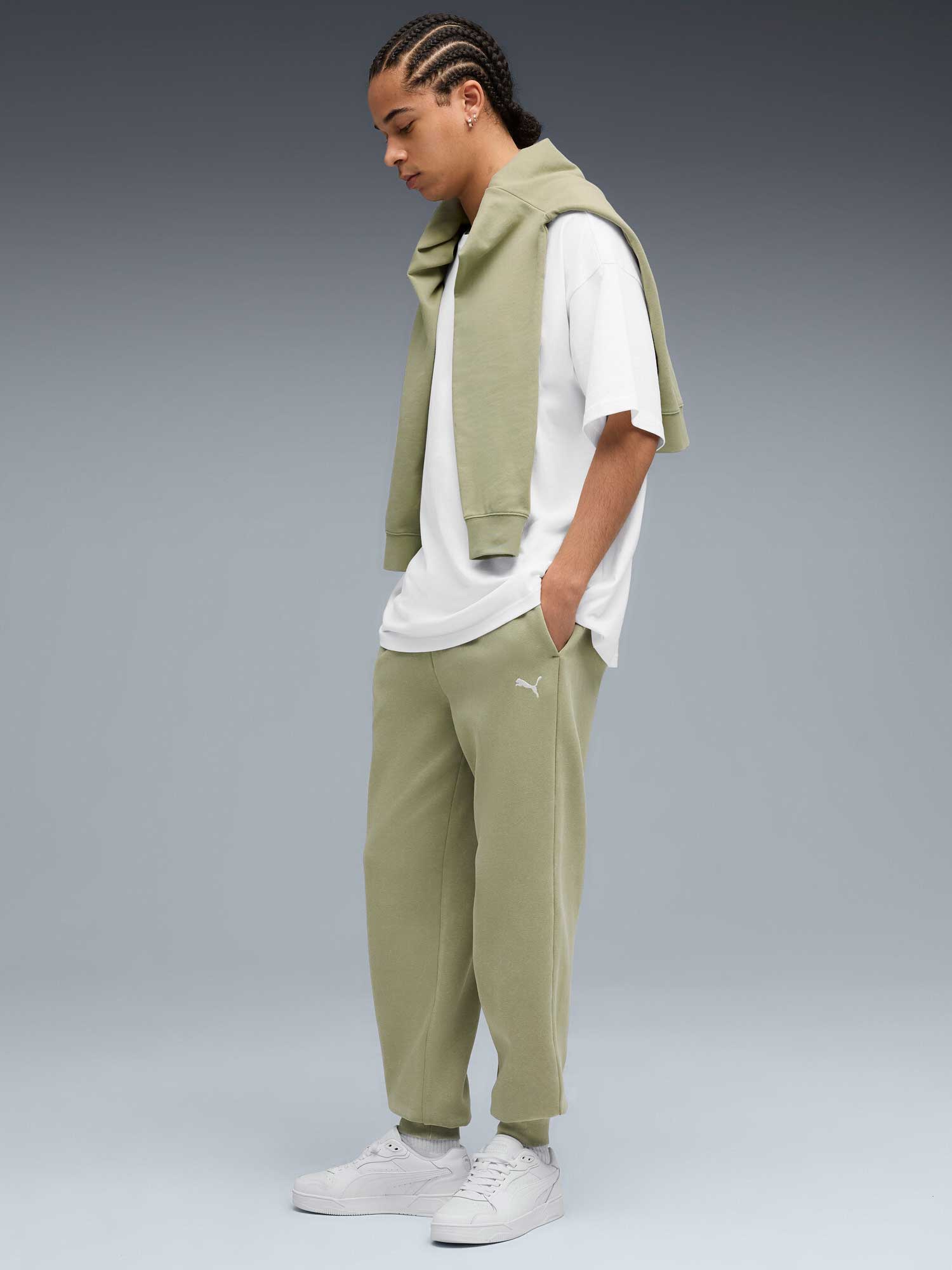 PUMA Спортно долнище ESS ELEVATED Relaxed Wash FL