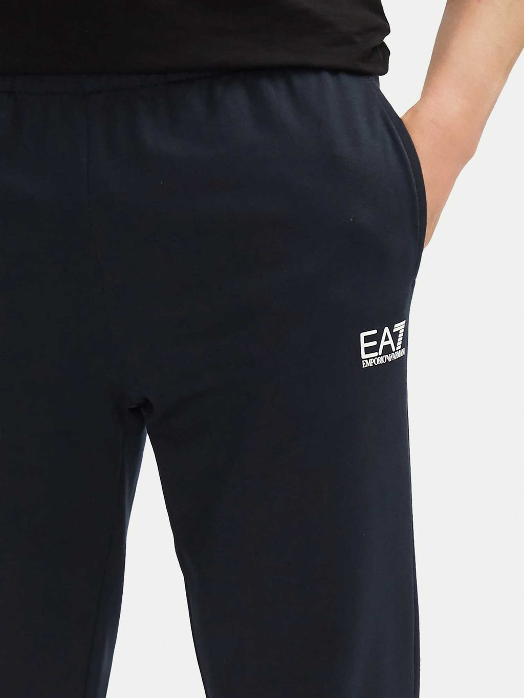 EA7 Emporio Armani Спортен екип TRAIN CORE ID M T-SUIT HOODIE FZ