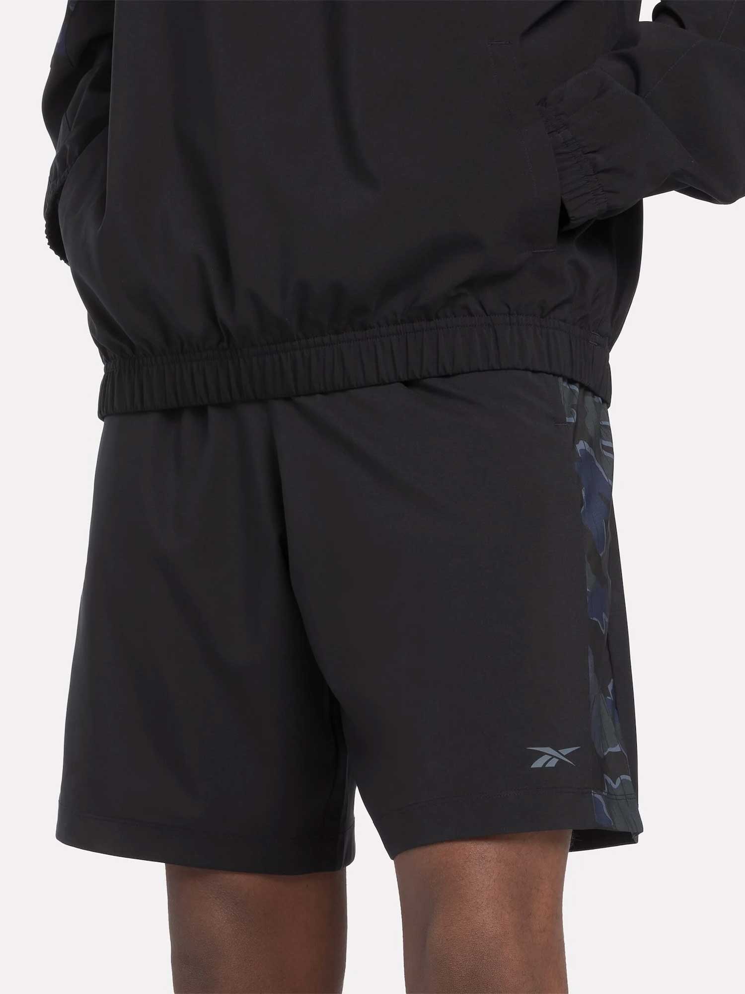 REEBOK Къси панталони TRAIN MOTION CAMO SHORT