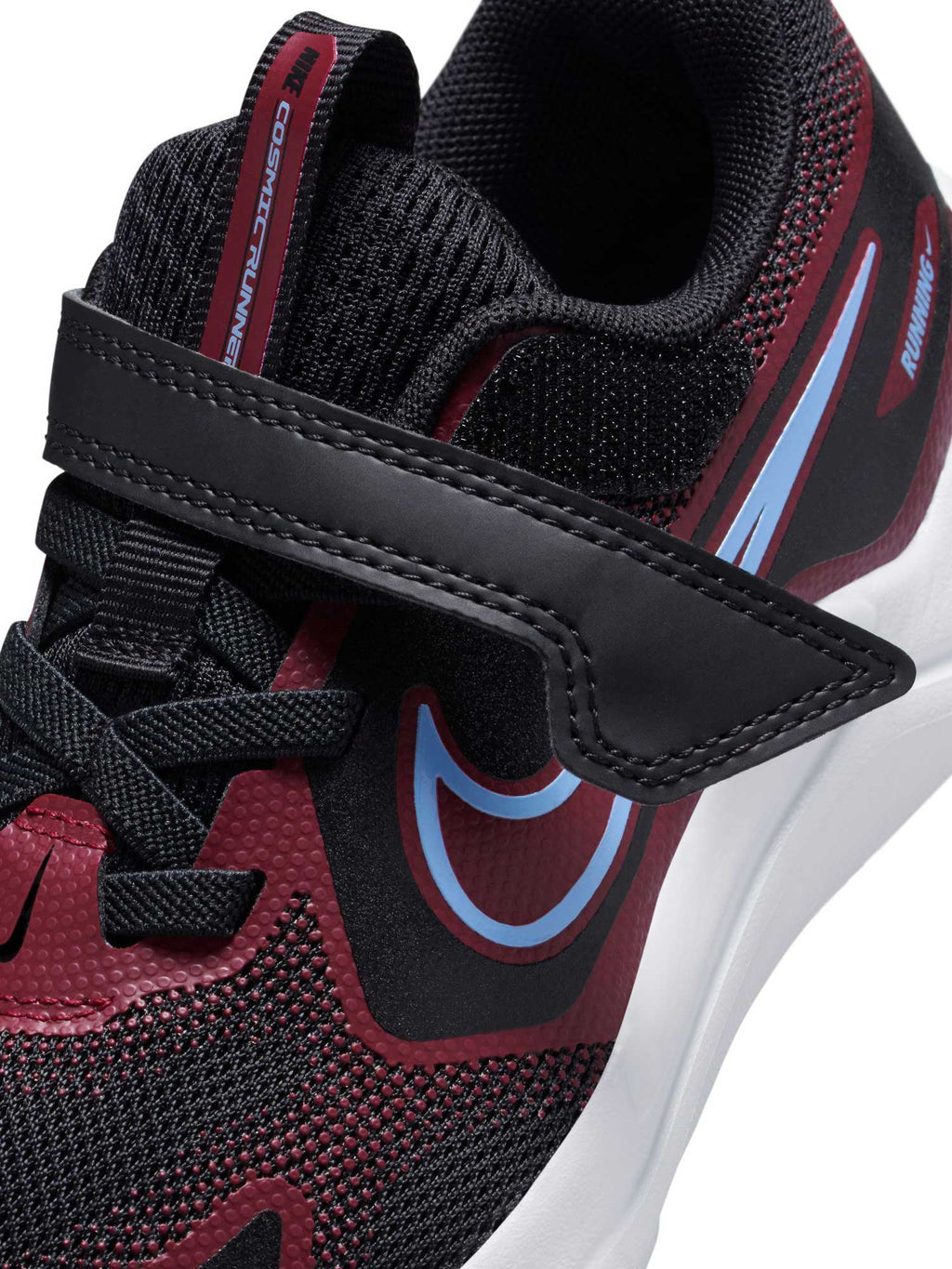 NIKE Обувки COSMIC RUNNER PSV