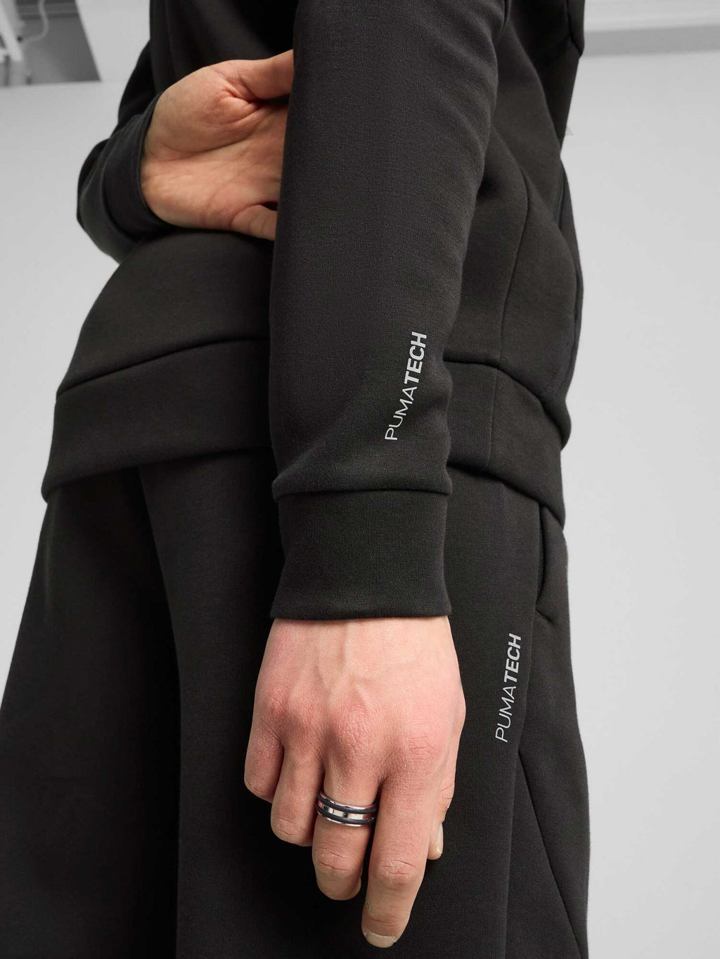 PUMA Суитшърт PUMATECH Full Zip Hoodie DK