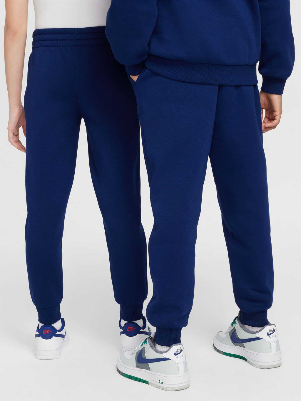 NIKE Спортно долнище Erling Haaland K NK CLUB FLC JGGR