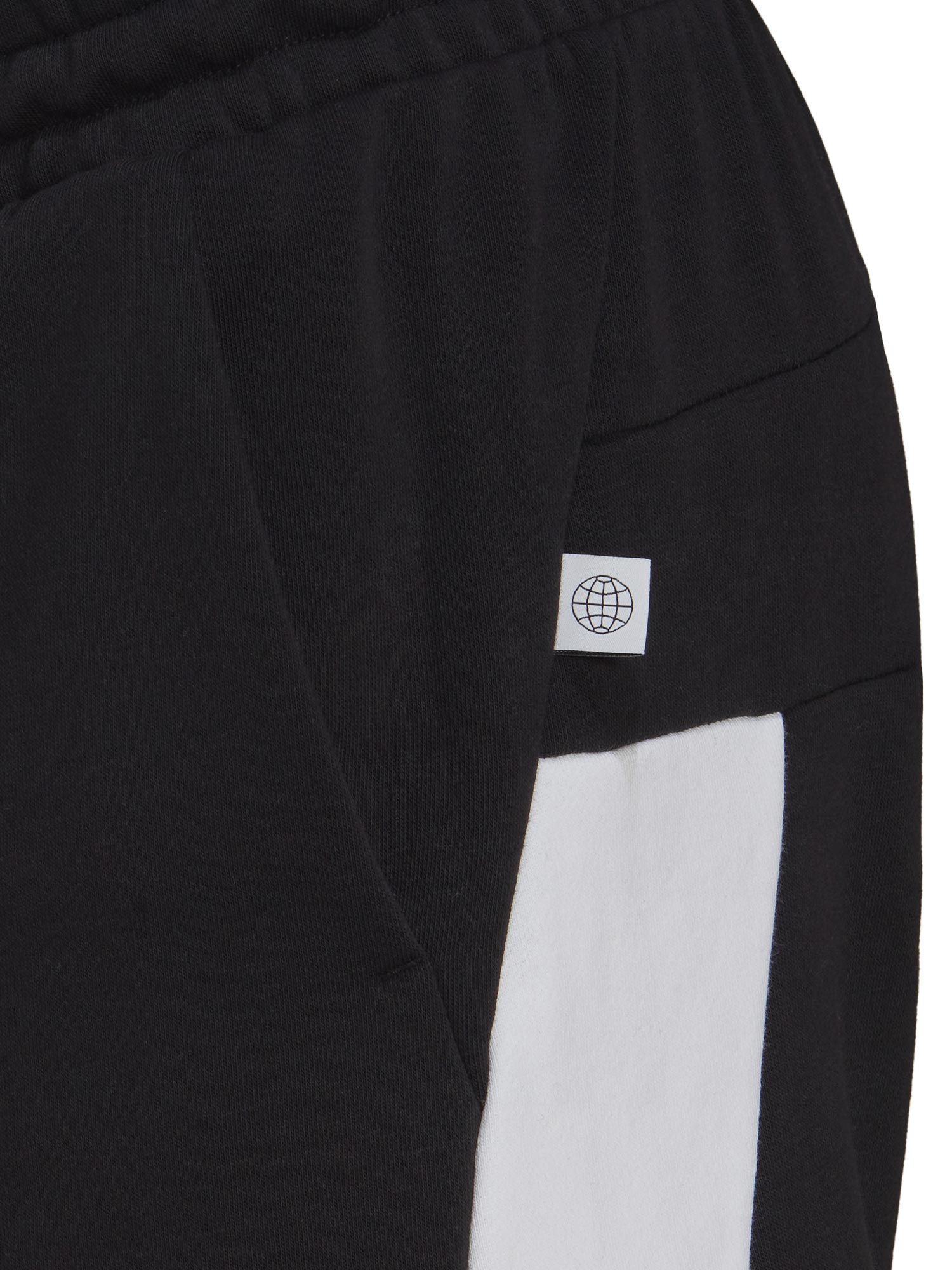 ADIDAS SPORTSWEAR Къси панталони Future Icons