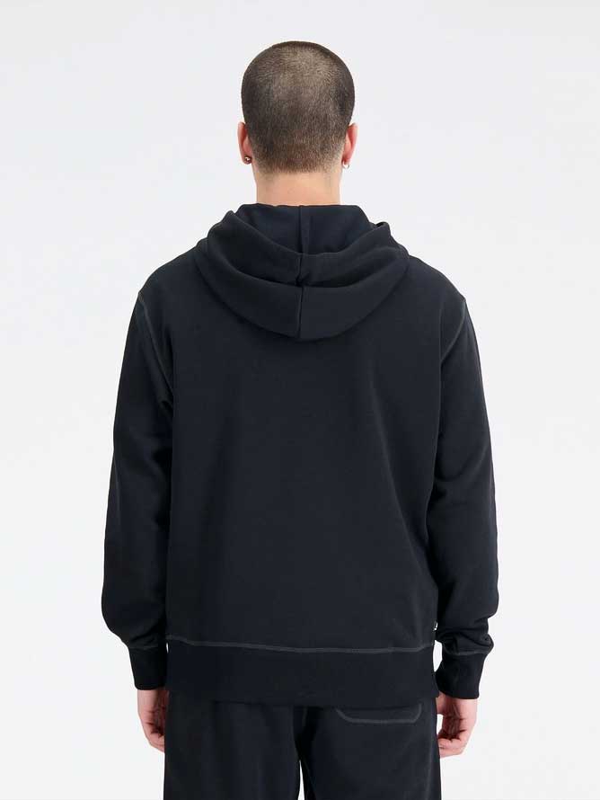 NEW BALANCE Суитшърт SHIRT NB ESSENTIALS HOODIE