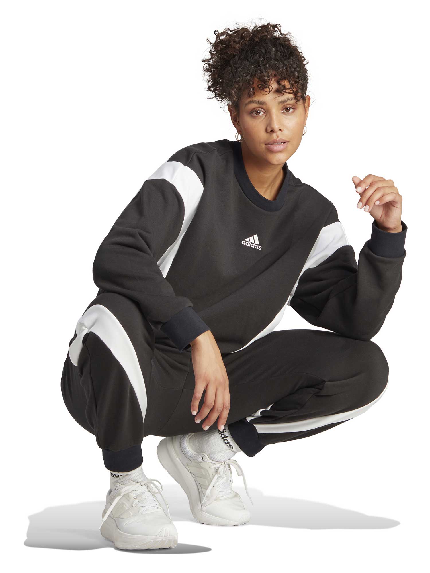 ADIDAS SPORTSWEAR Спортен екип Laziday