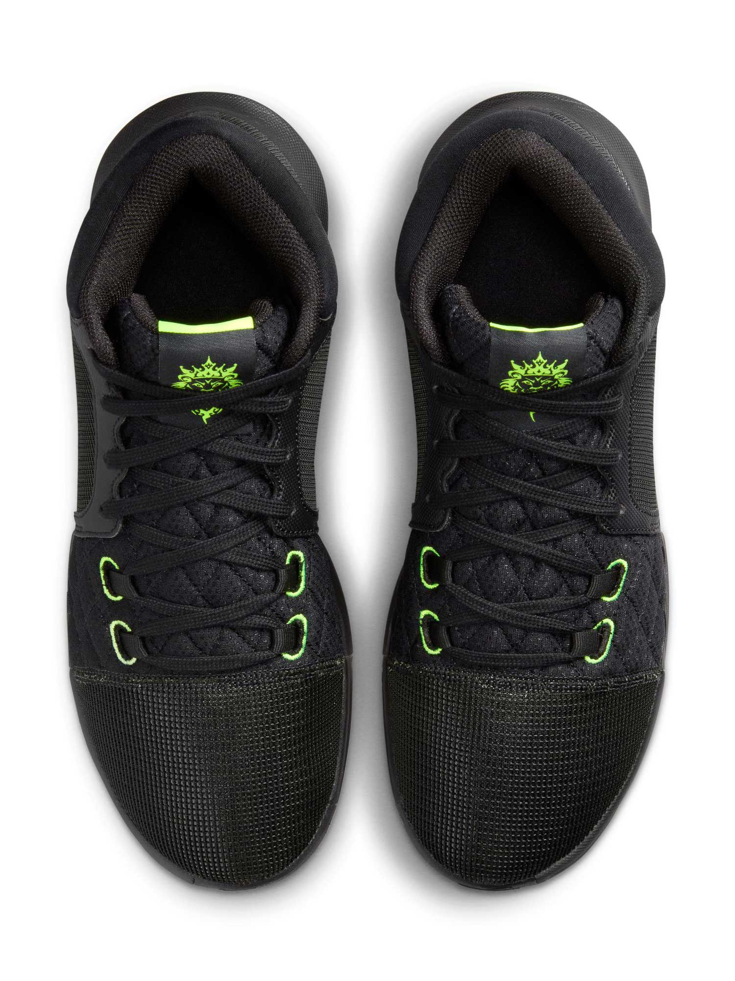 NIKE Обувки LEBRON WITNESS VIII