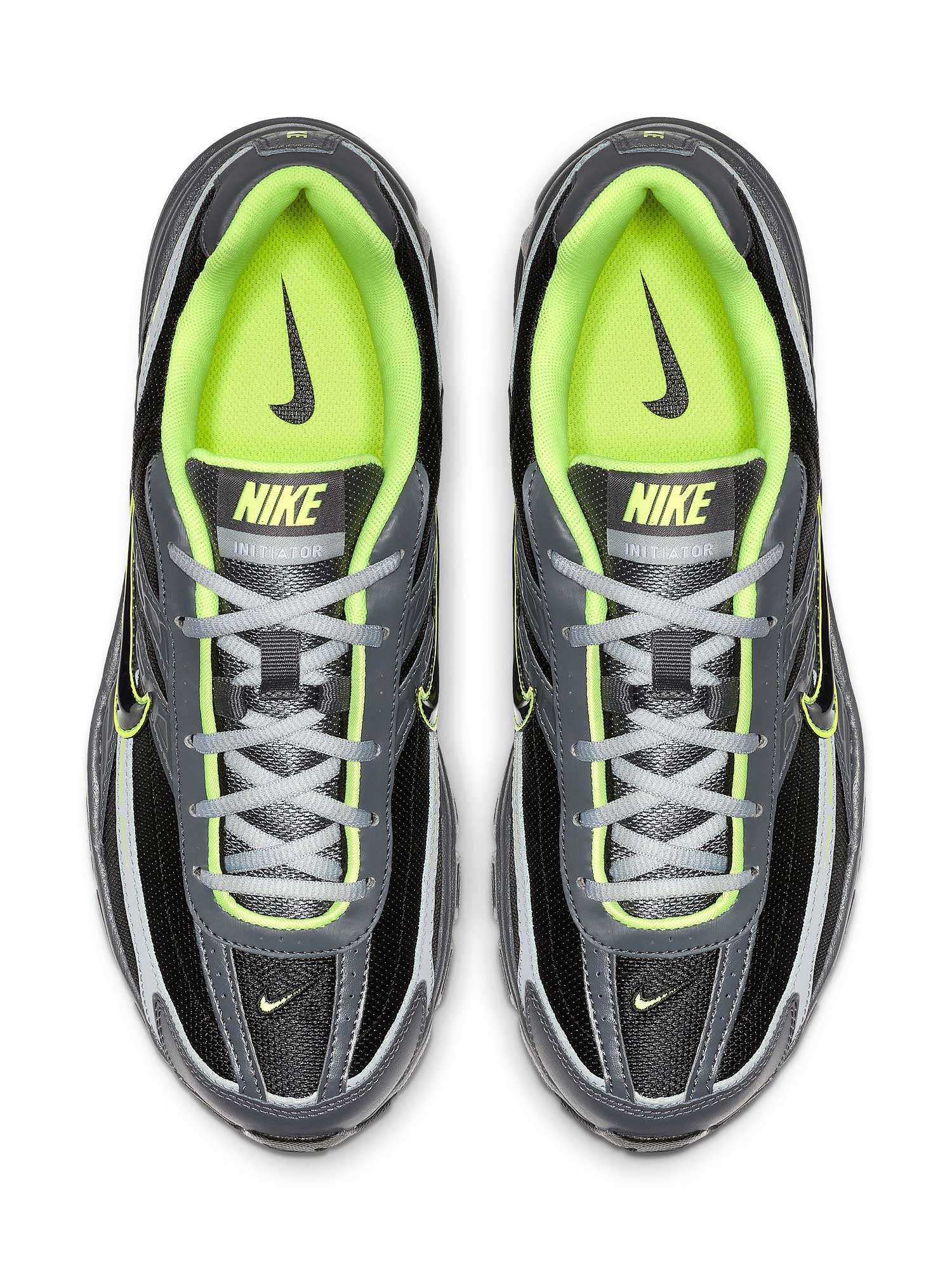 NIKE Обувки INITIATOR
