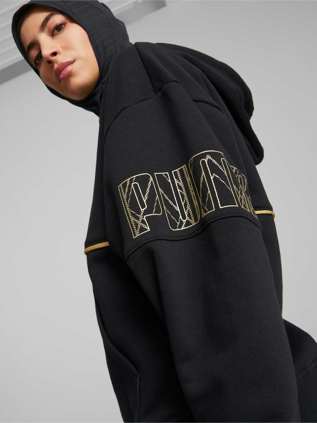 PUMA Суитшърт Power Deco Glam