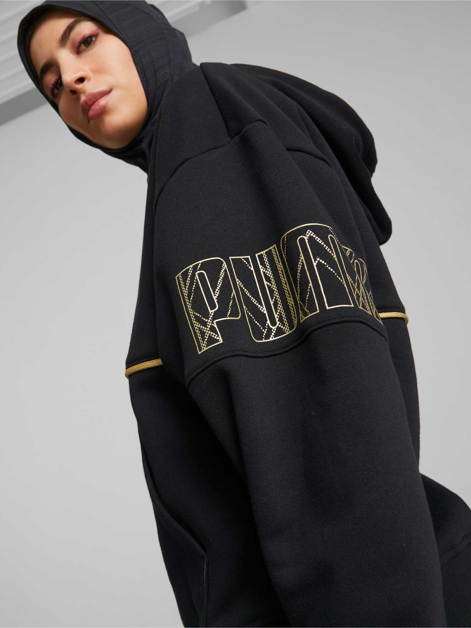 PUMA Суитшърт Power Deco Glam