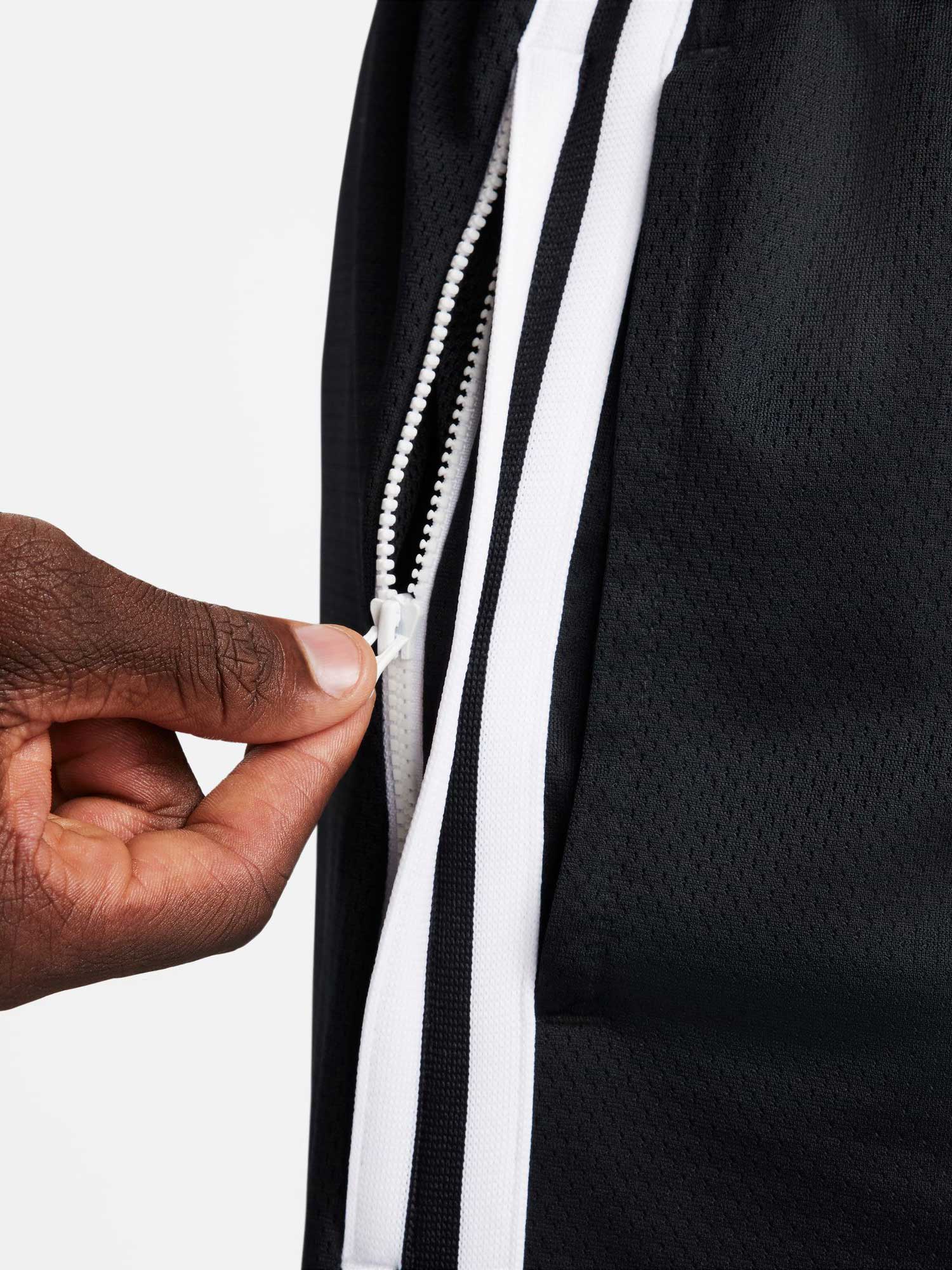 NIKE Къси панталони M NK DF DNA 10IN SHORT