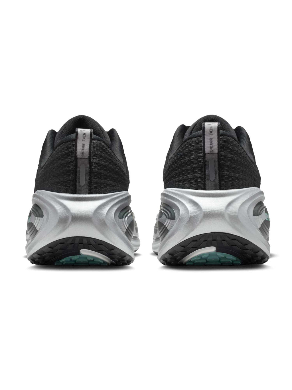 NIKE Обувки VOMERO PLUS