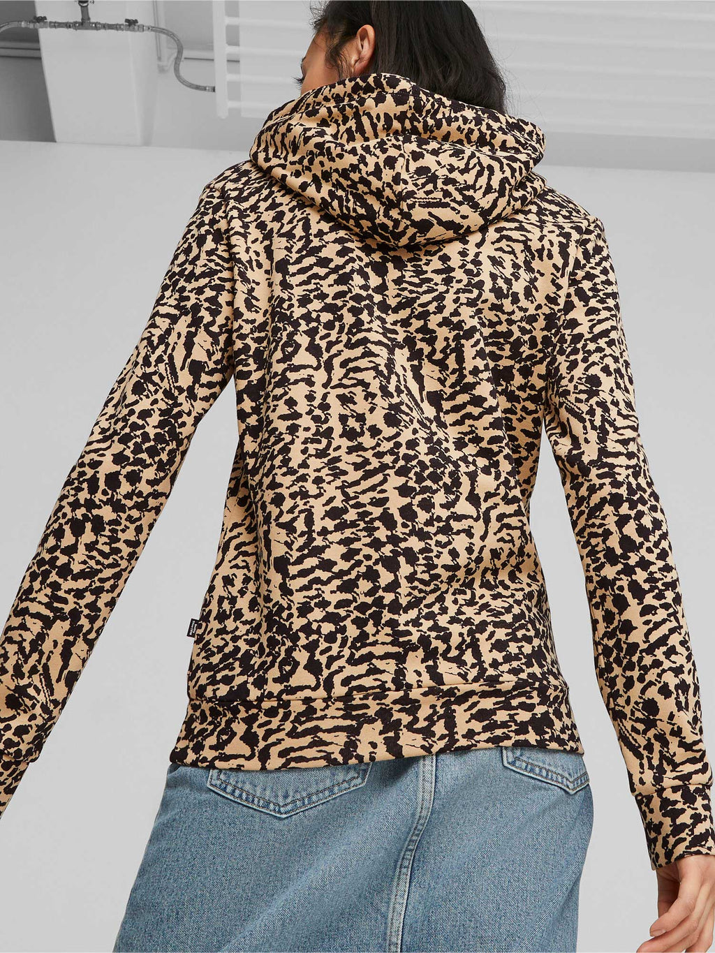PUMA Суитшърт ESS+ ANIMAL AOP Hoodie